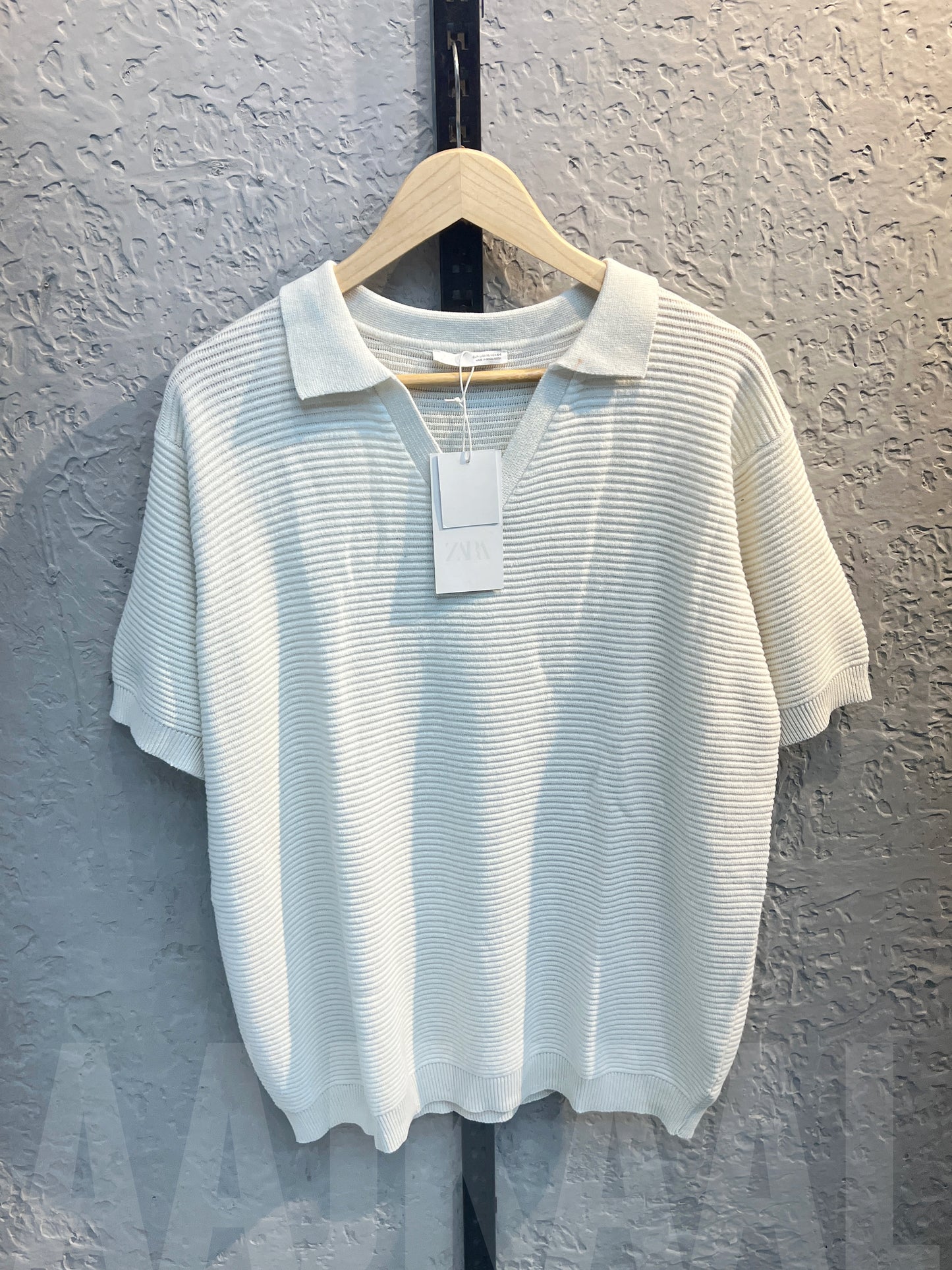 Aajkaal White Knitted Polo Shirt