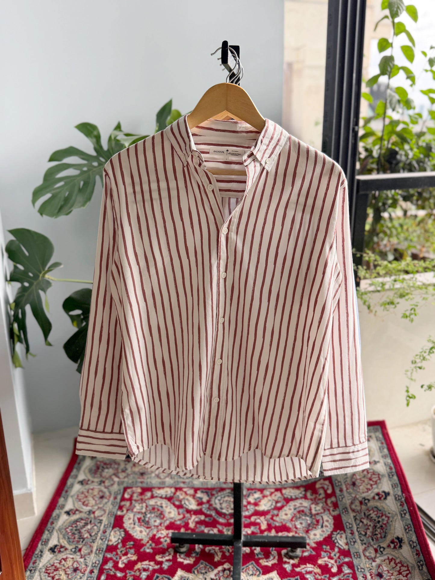 The Finesse Shirt - Rosewood Stripe