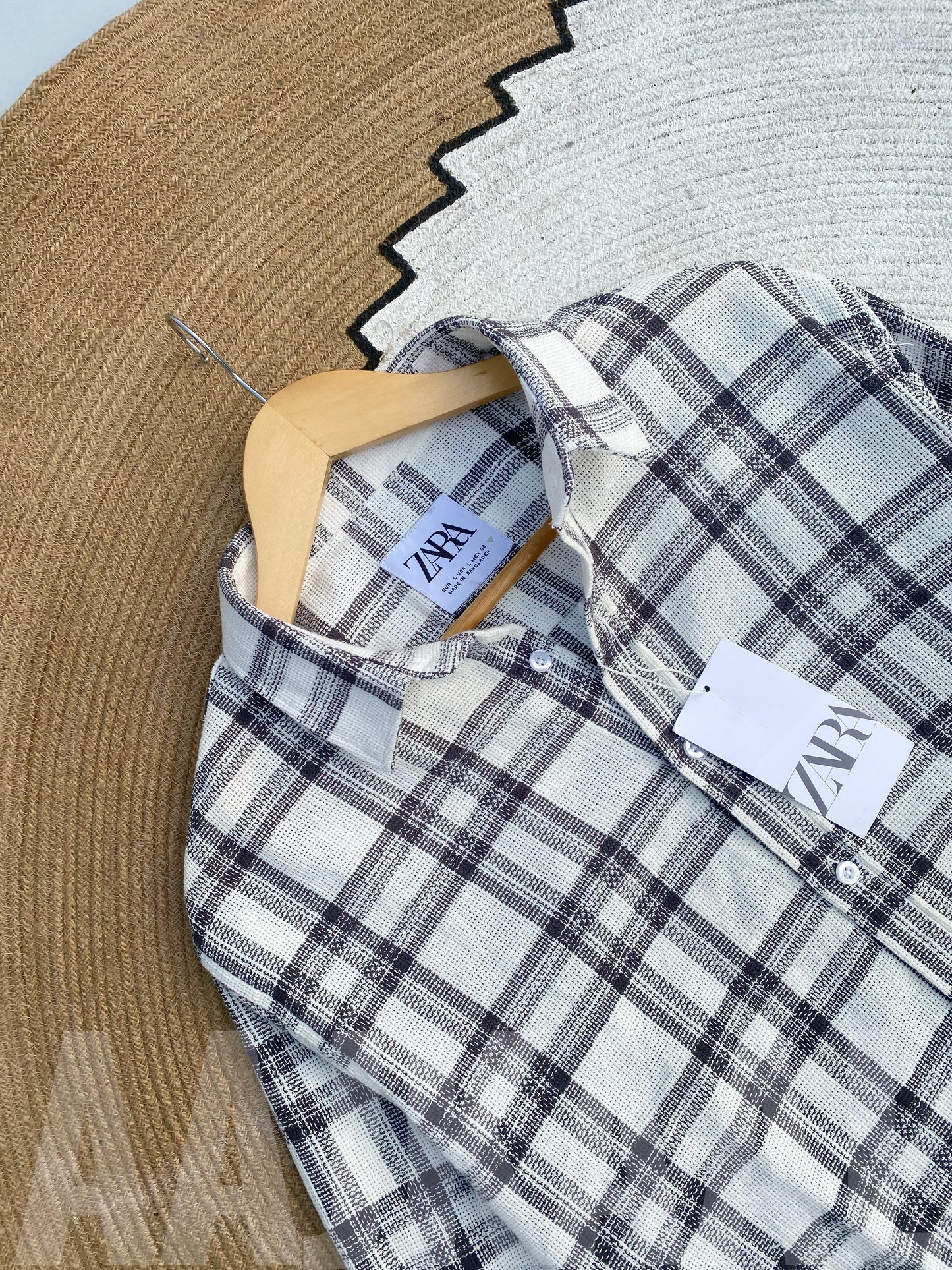 Textured White Check Full Sleeve Shirt