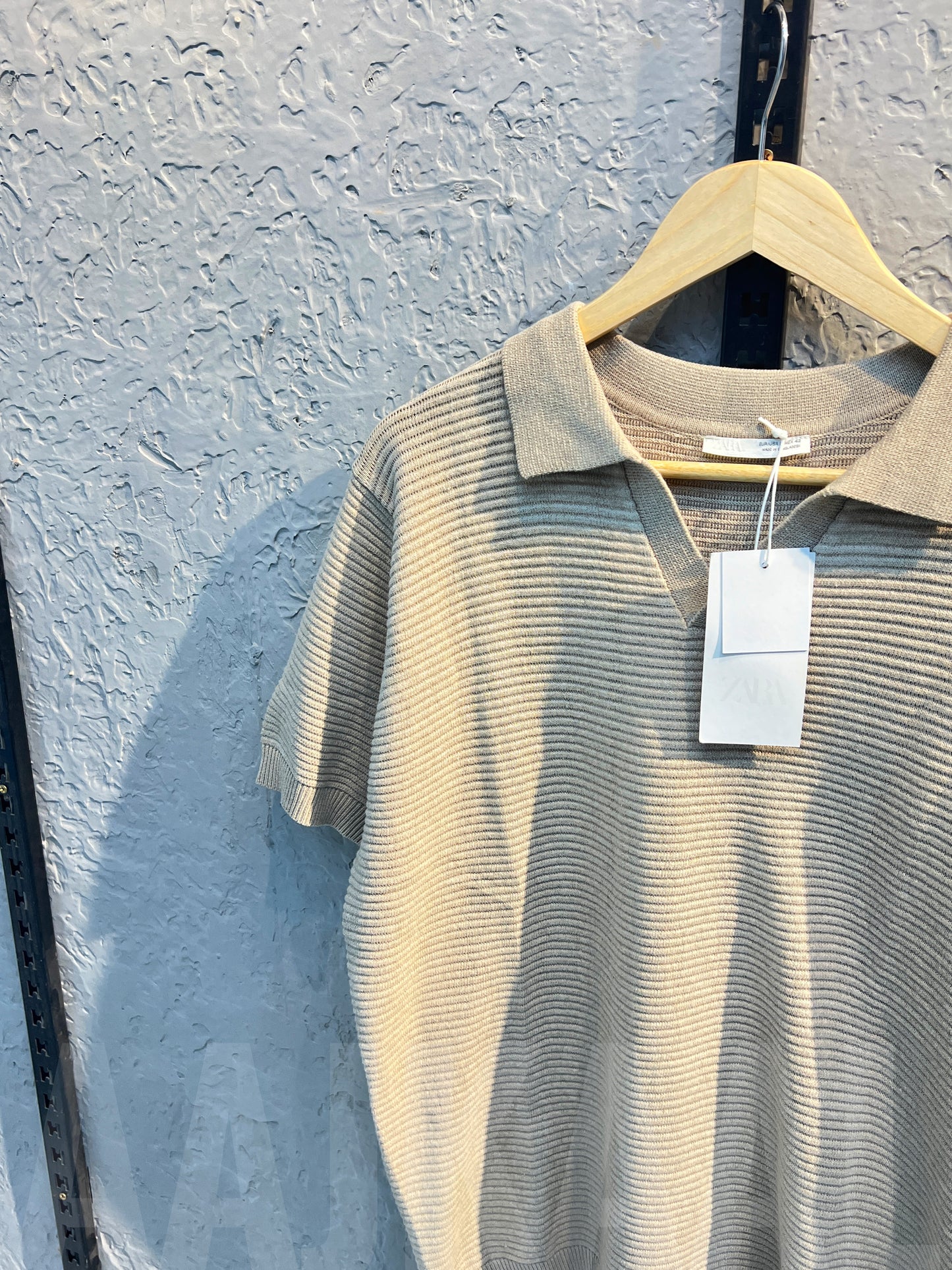 Aajkaal Beige Knitted Polo Shirt