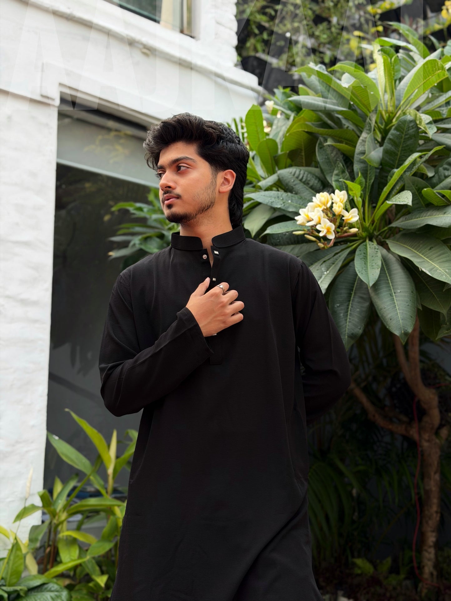 AajKaal Black Minimal Panjabi
