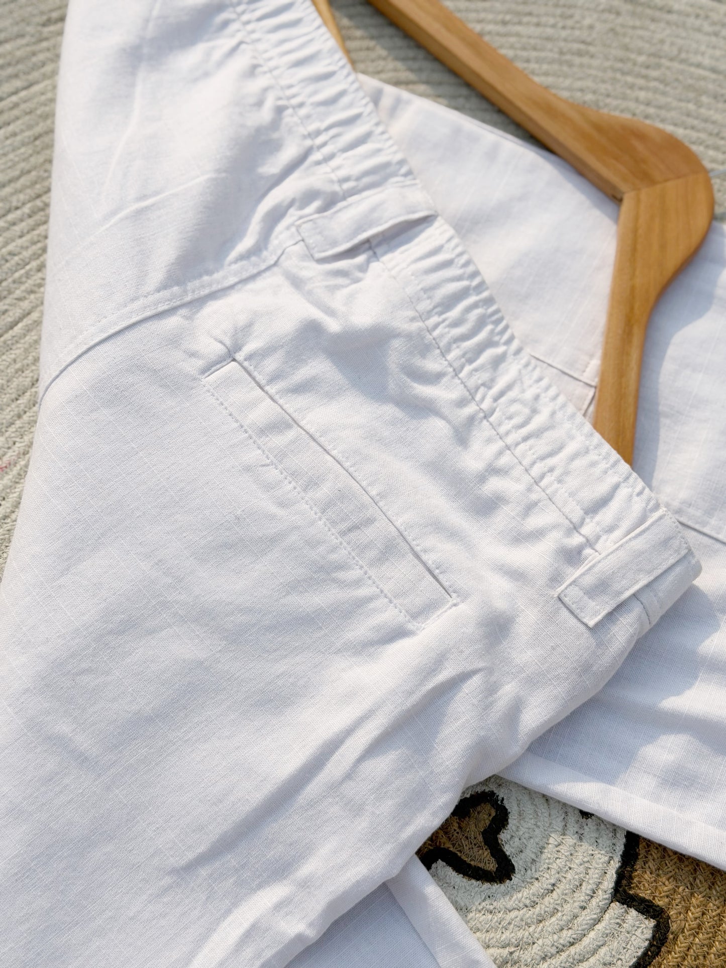 White Breeze Baggy Pant