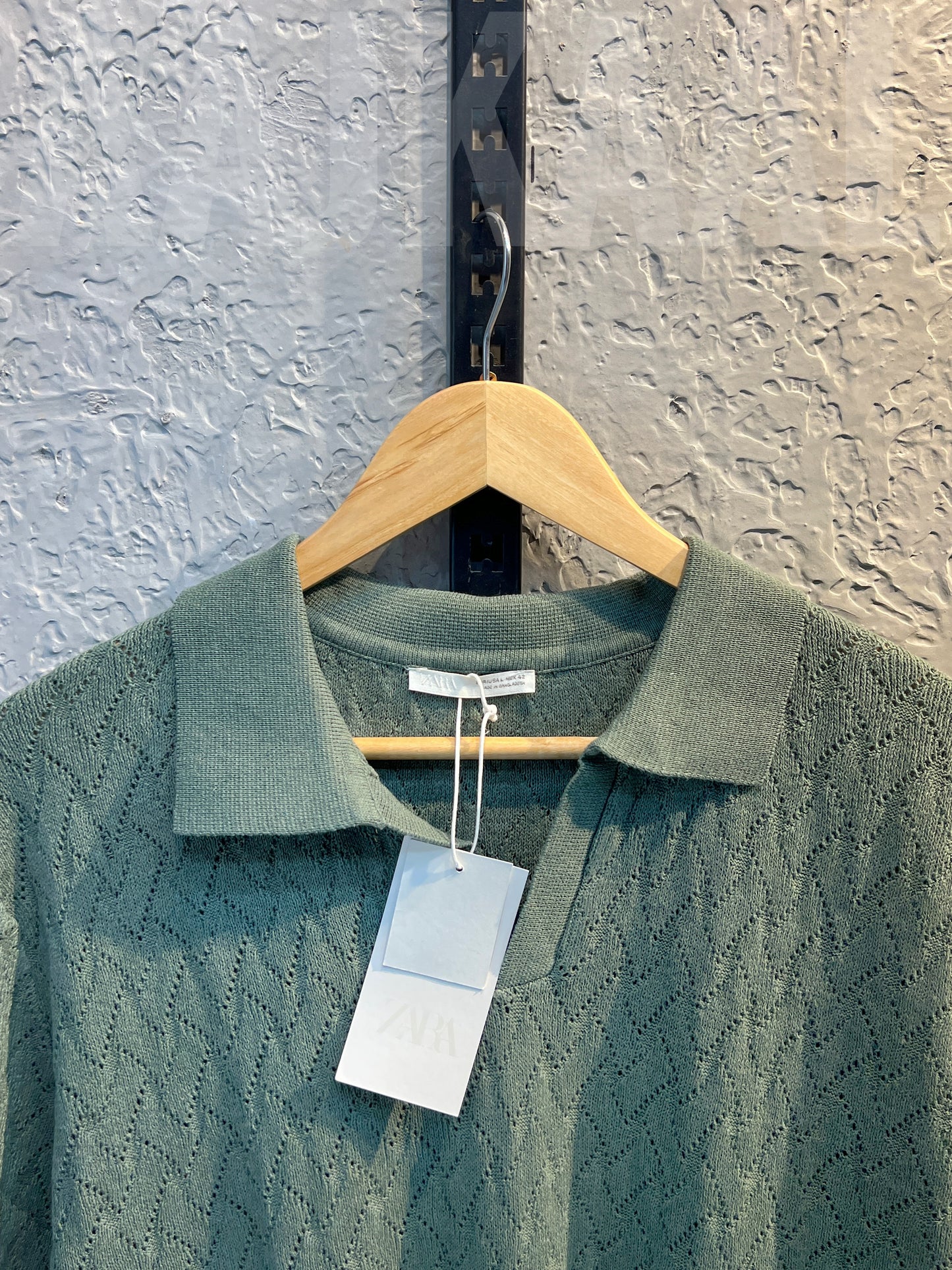 Aajkaal Olive Knitted Polo Shirt