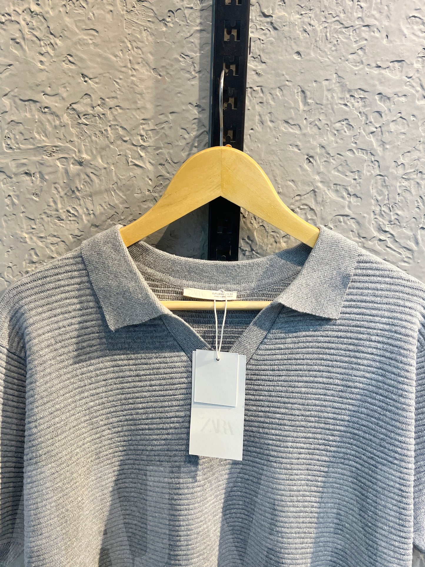 Aajkaal Grey Knitted Polo Shirt