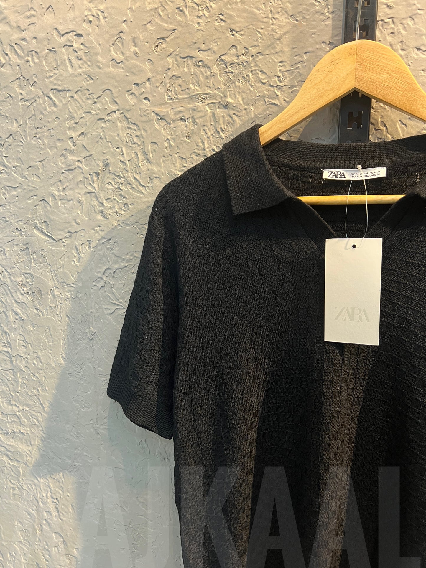 Aajkaal Black Knitted Polo Shirt