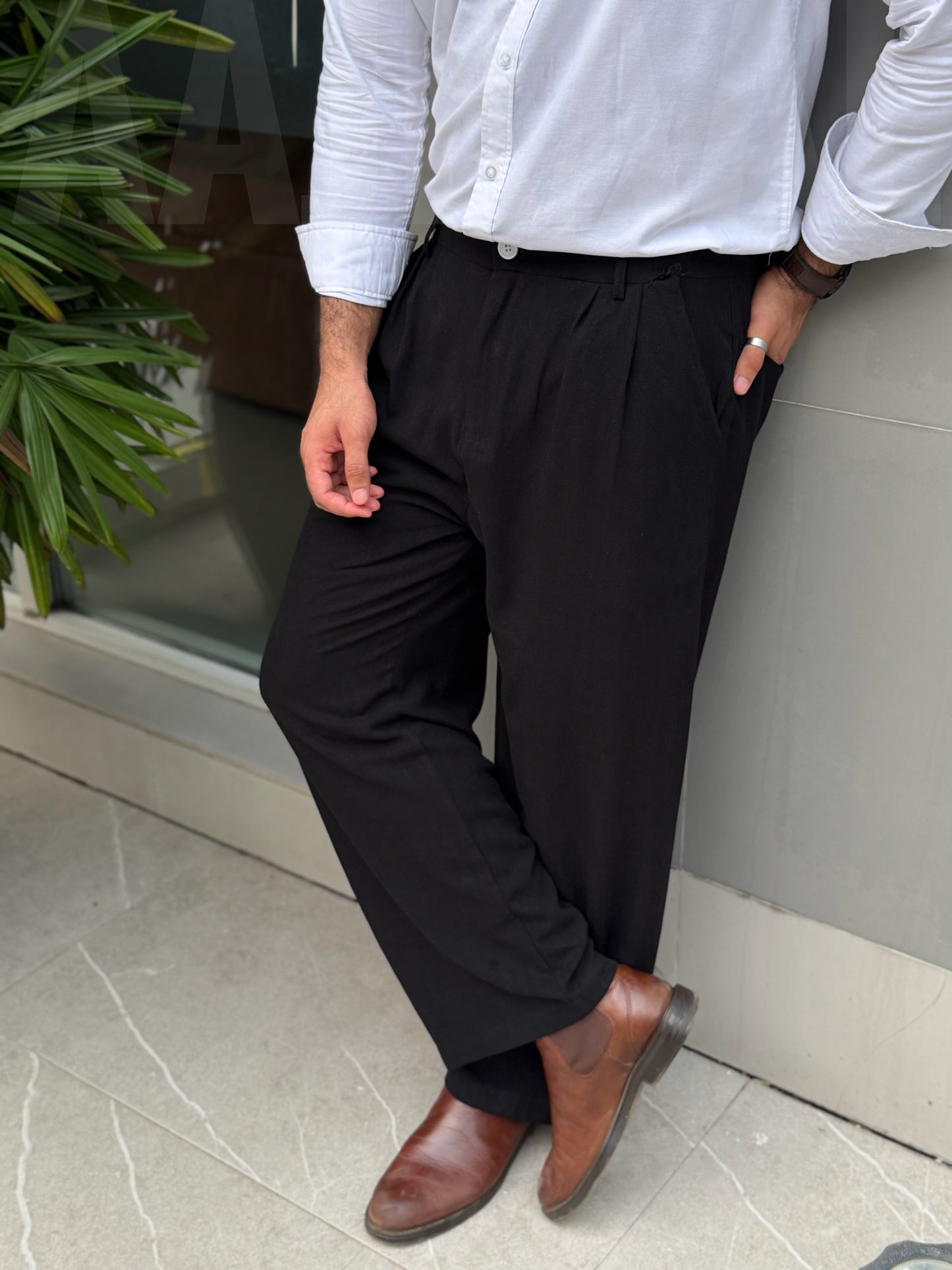 Aajkaal Pleated Wide-Leg Linen Pant – Black
