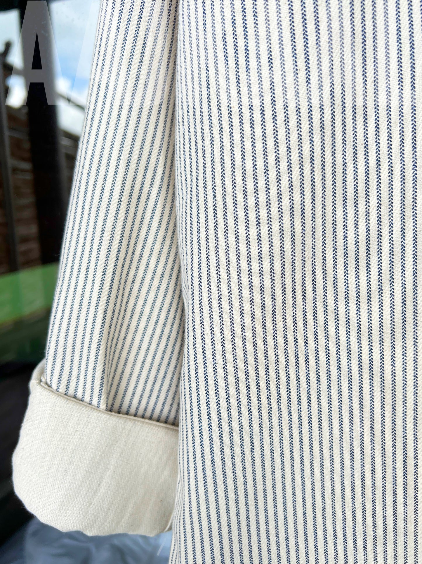 Off-white Gentle Stripe Full Sleeve Shirt