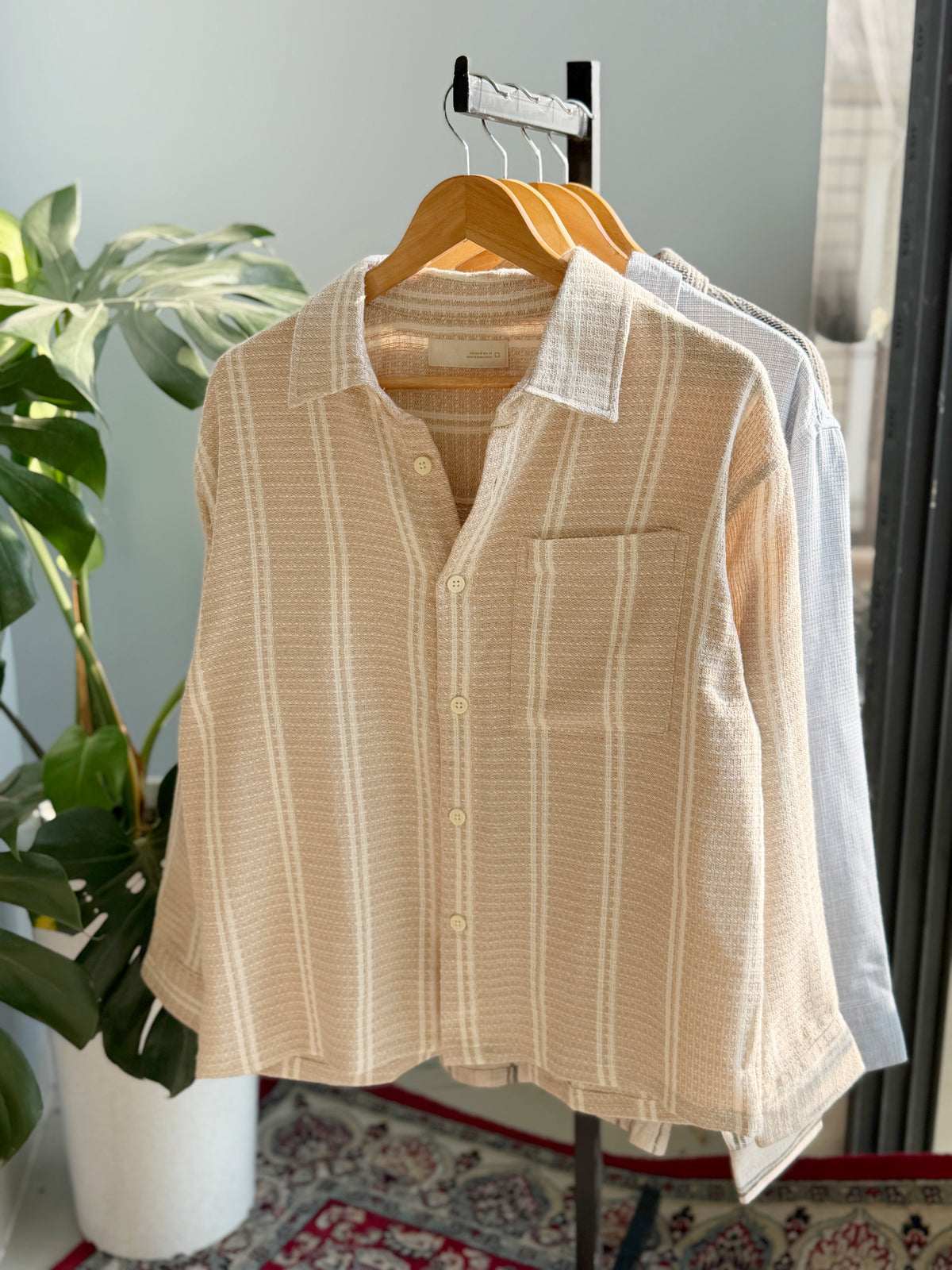 The Textured Drop - Beige Stripe