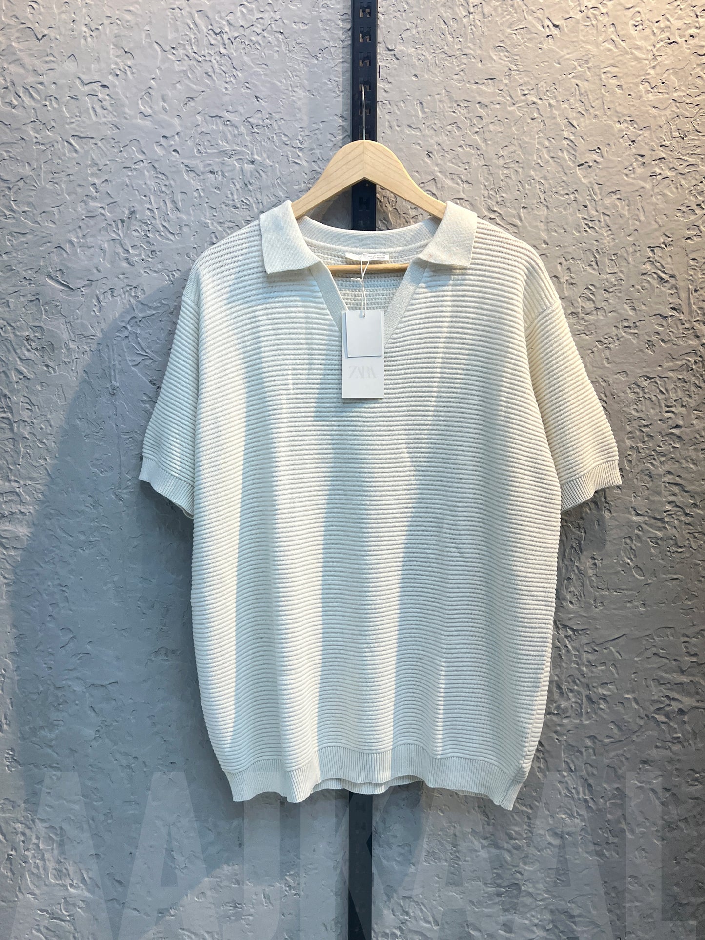 Aajkaal White Knitted Polo Shirt
