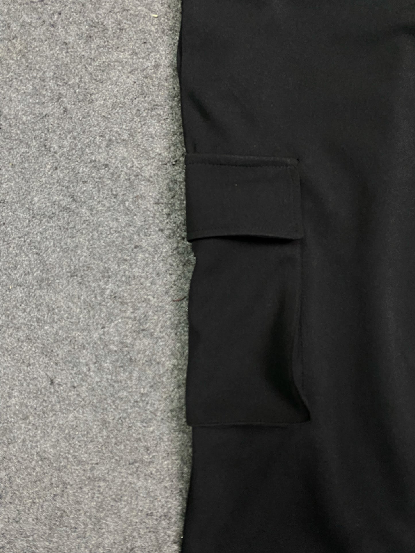 Black 6 Pocket Cargo Pants