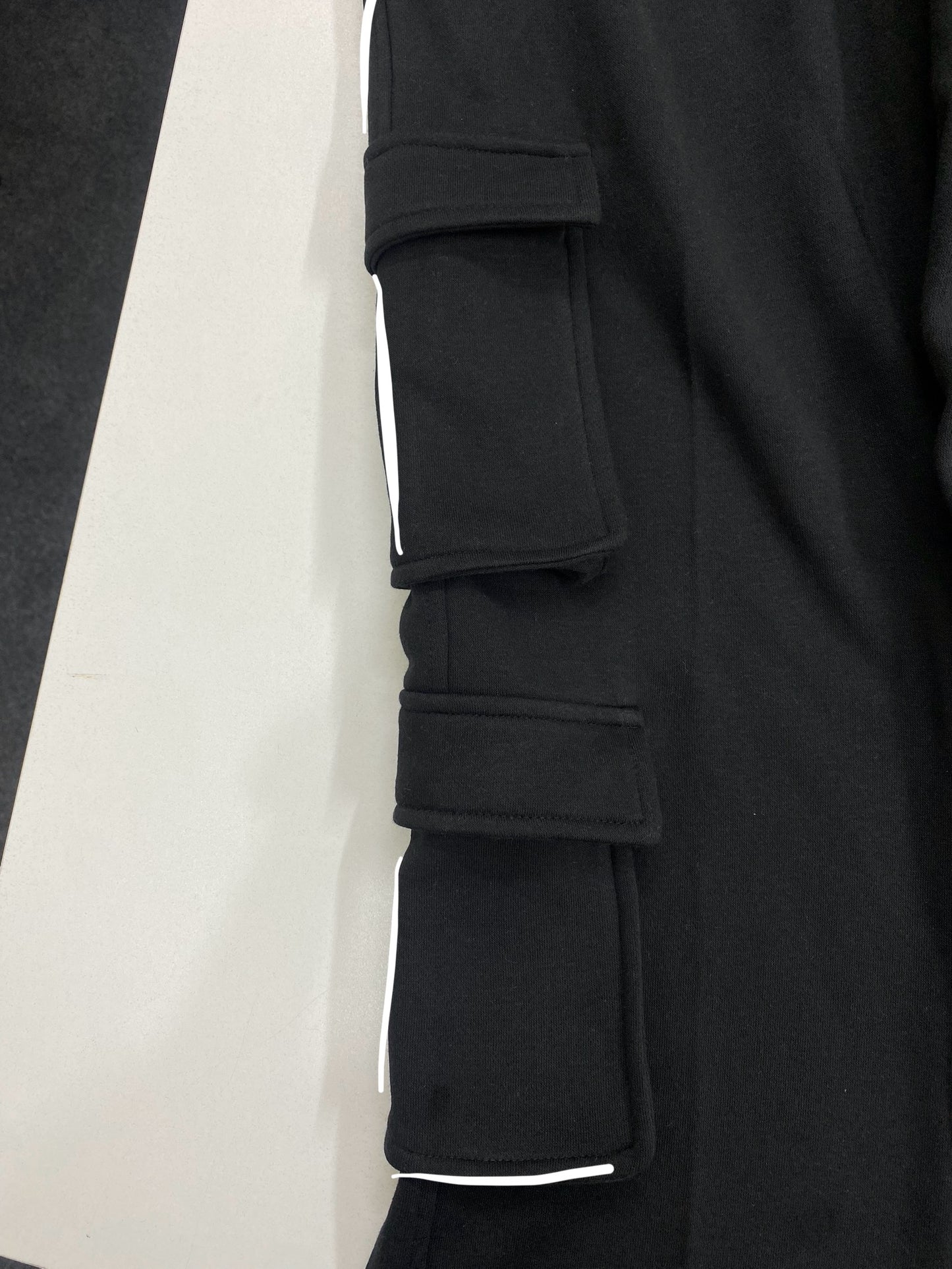 Black 8 Pockets Baggy Sweatpant