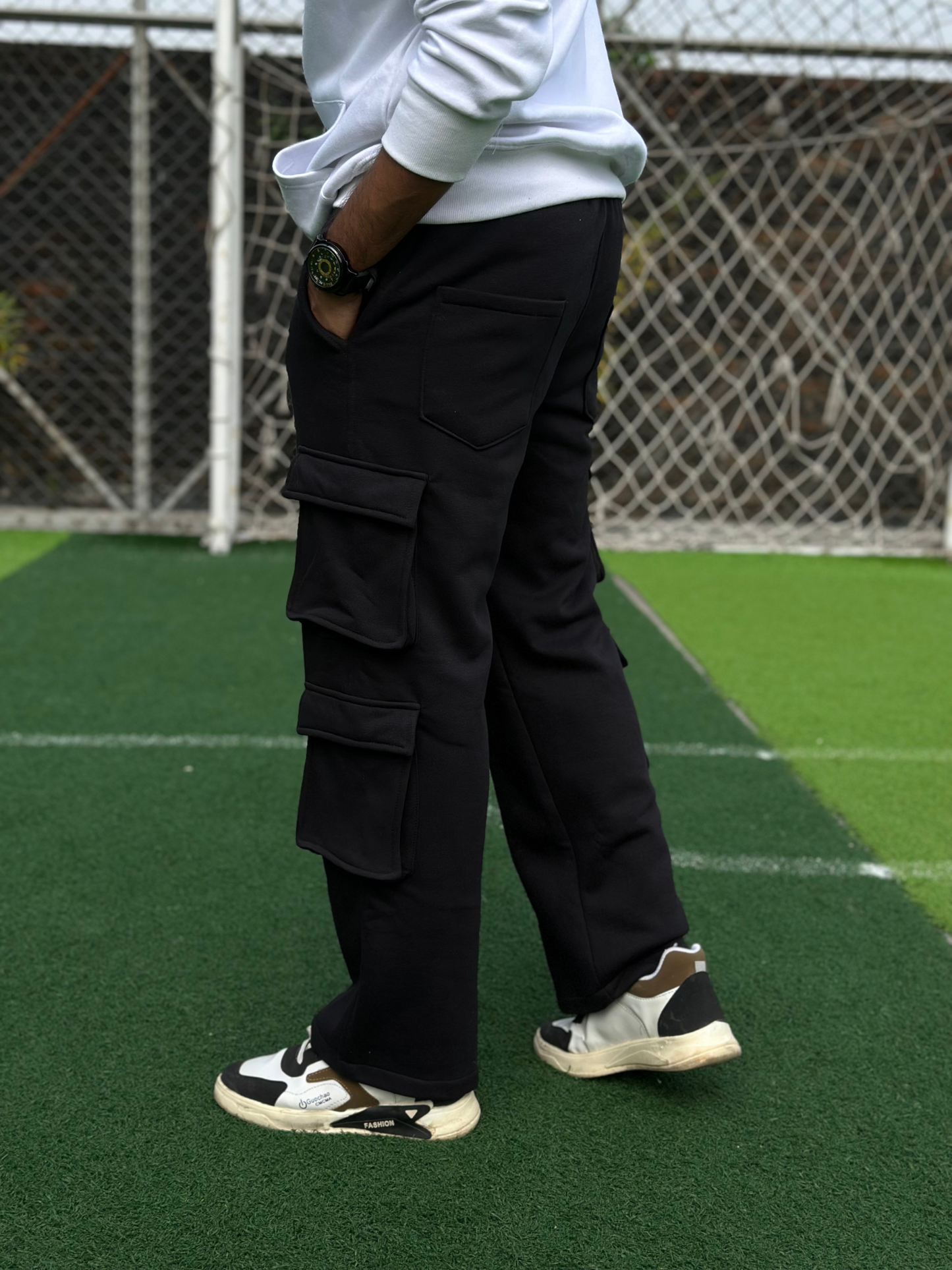 Black 8 Pockets Baggy Sweatpant
