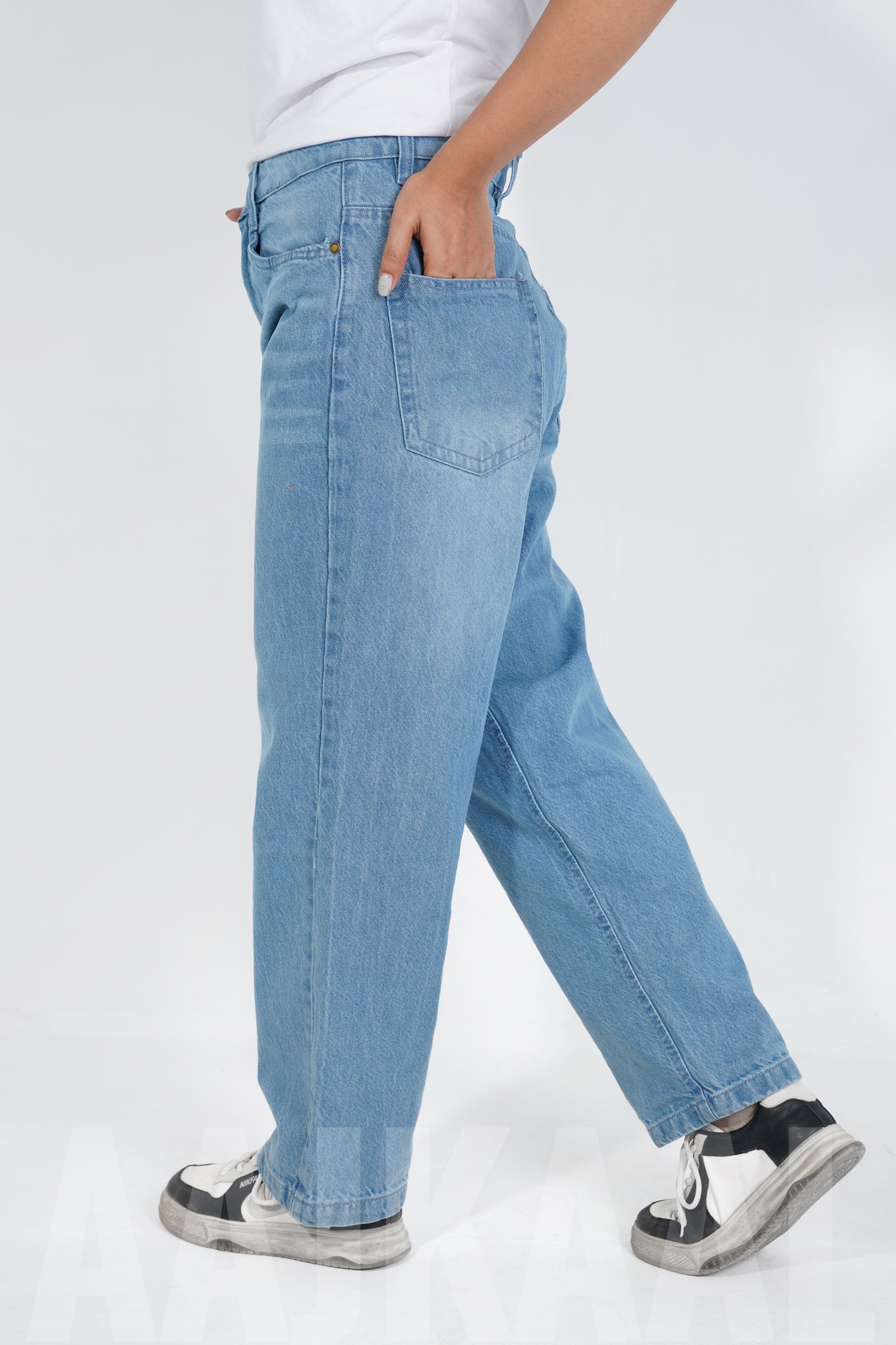Acid Washed Blue Loose Fitted Denim