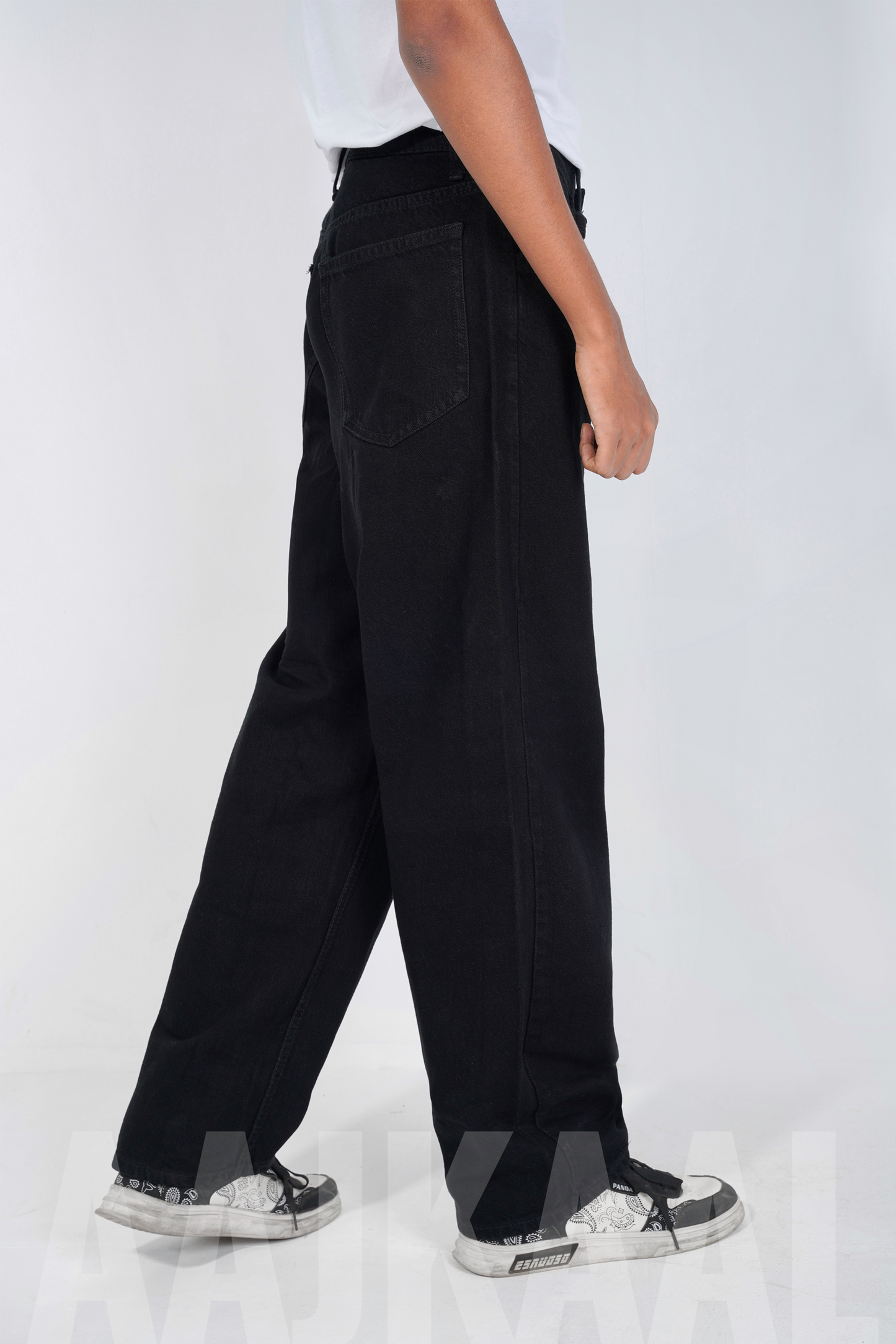 Black Loose Fitted Denim Pant