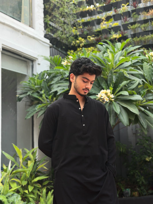 AajKaal Black Minimal Panjabi