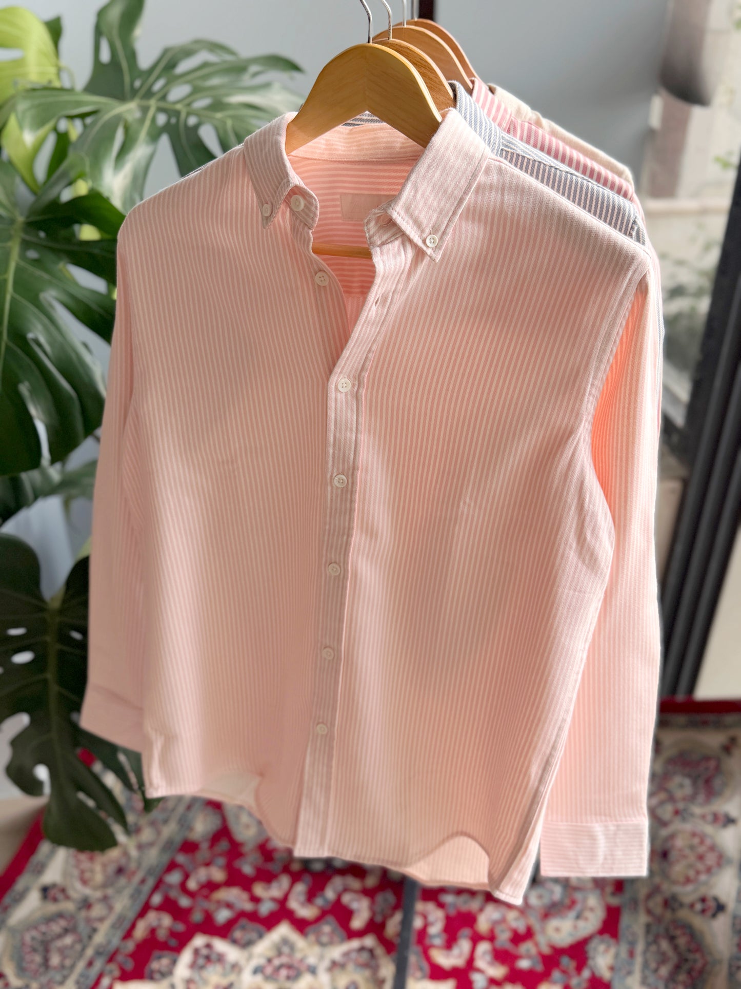 The Finesse Shirt - Soft Pink Stripe.