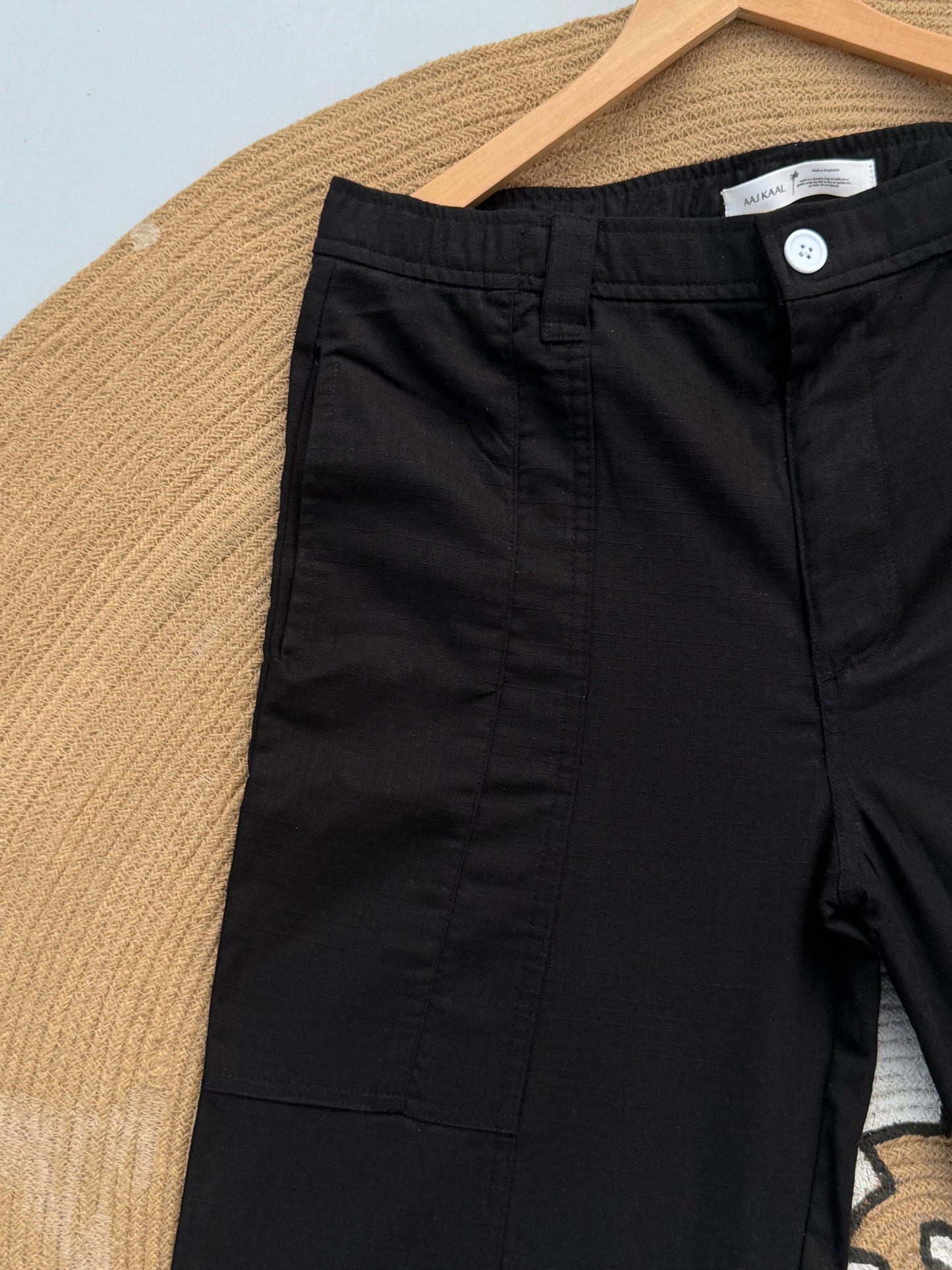 Black Breeze Baggy Pant