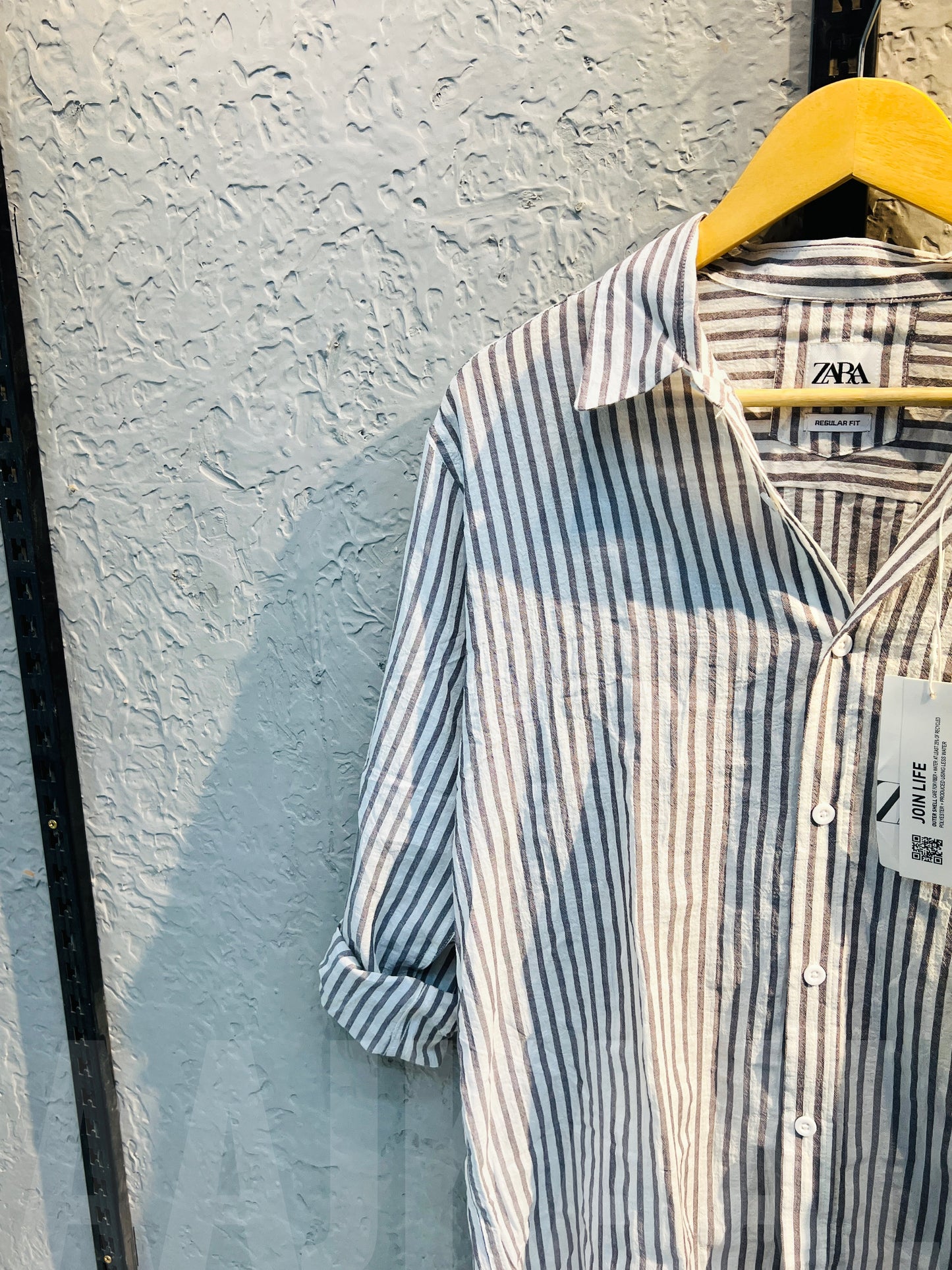 White with Grey Gentle Stripe Full Sleeve Shirt