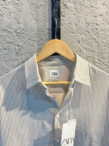 Off-white Gentle Stripe Full Sleeve Shirt