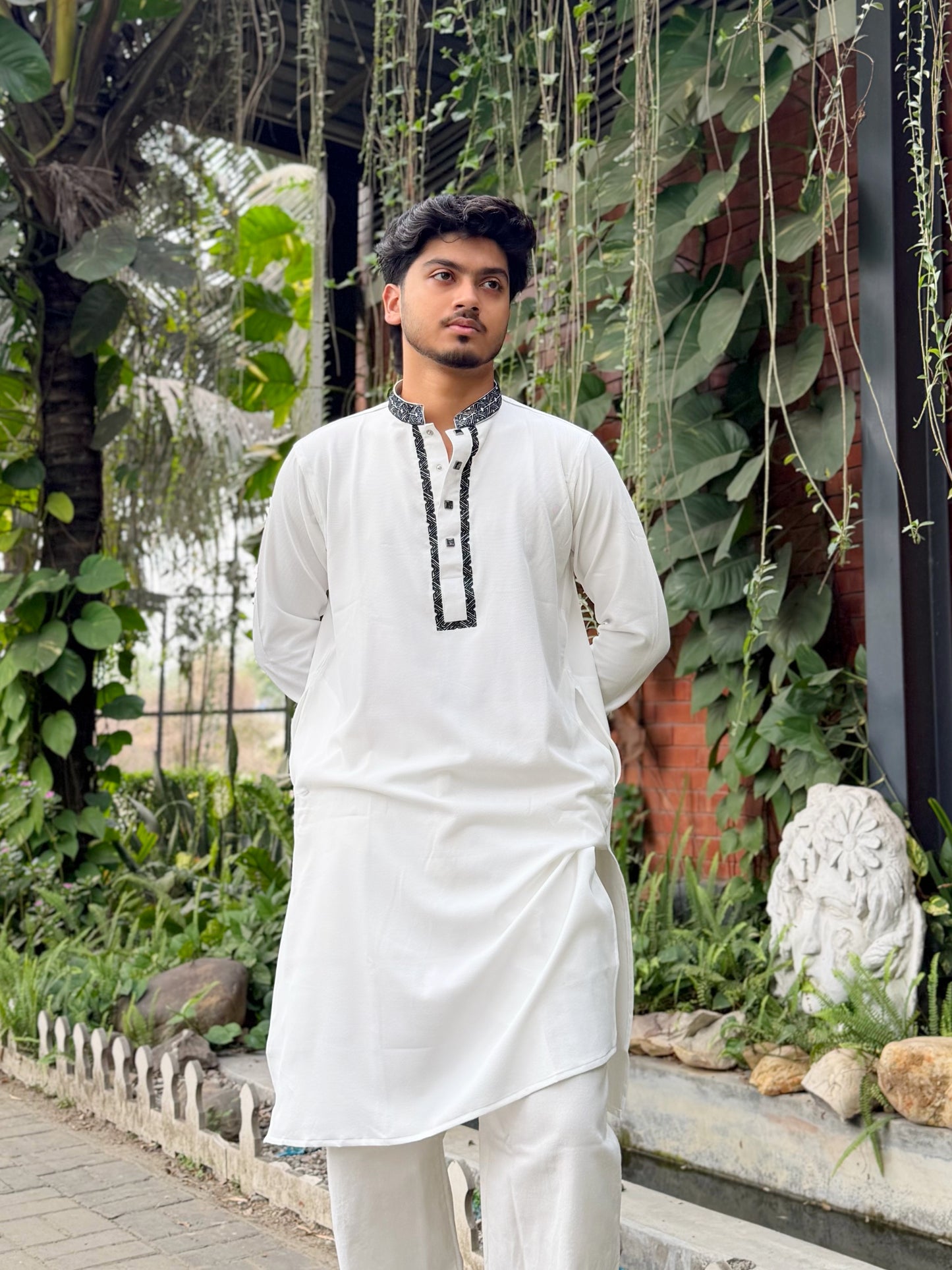 AajKaal White Classic Embroidered Panjabi