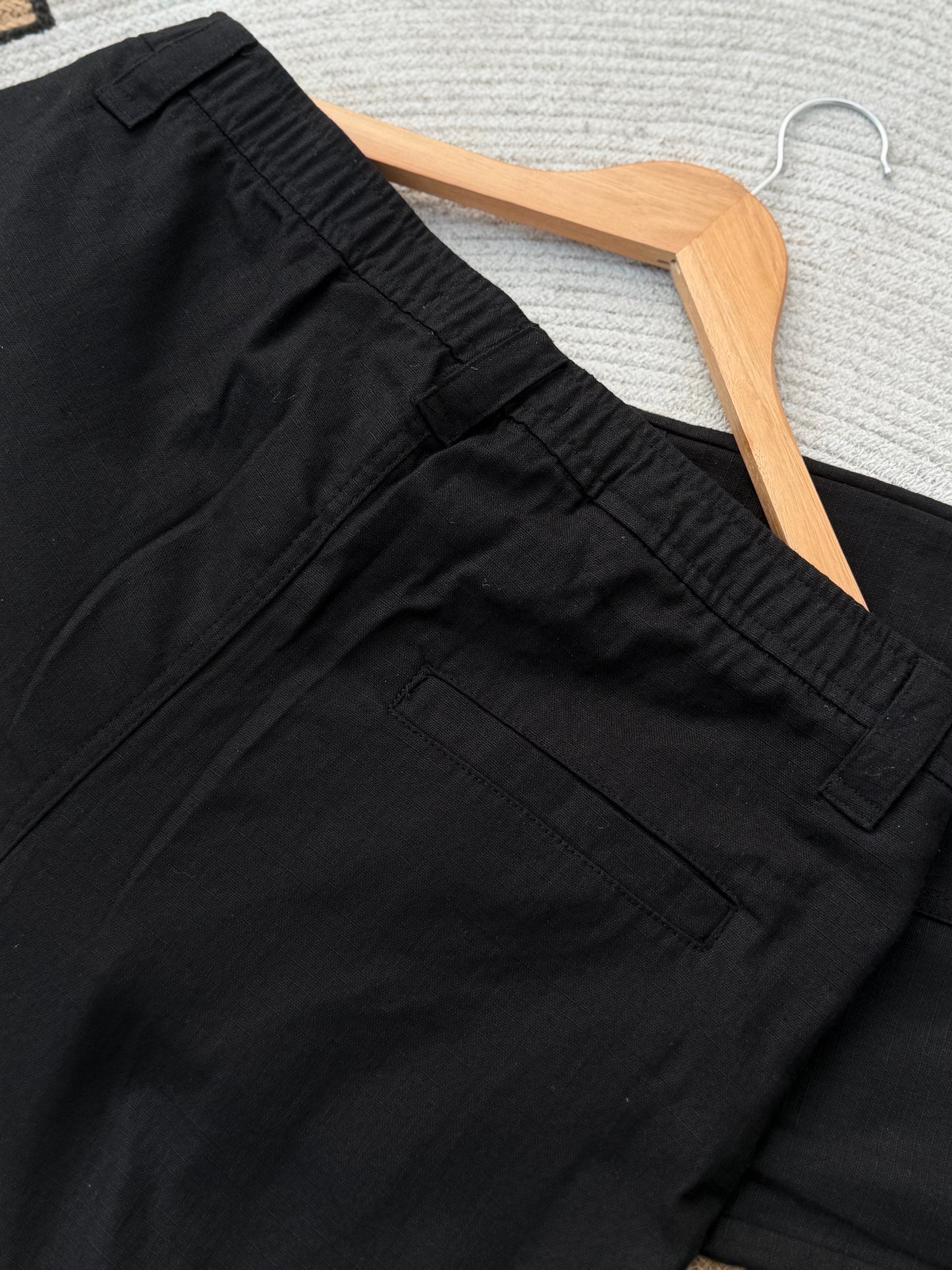 Black Breeze Baggy Pant