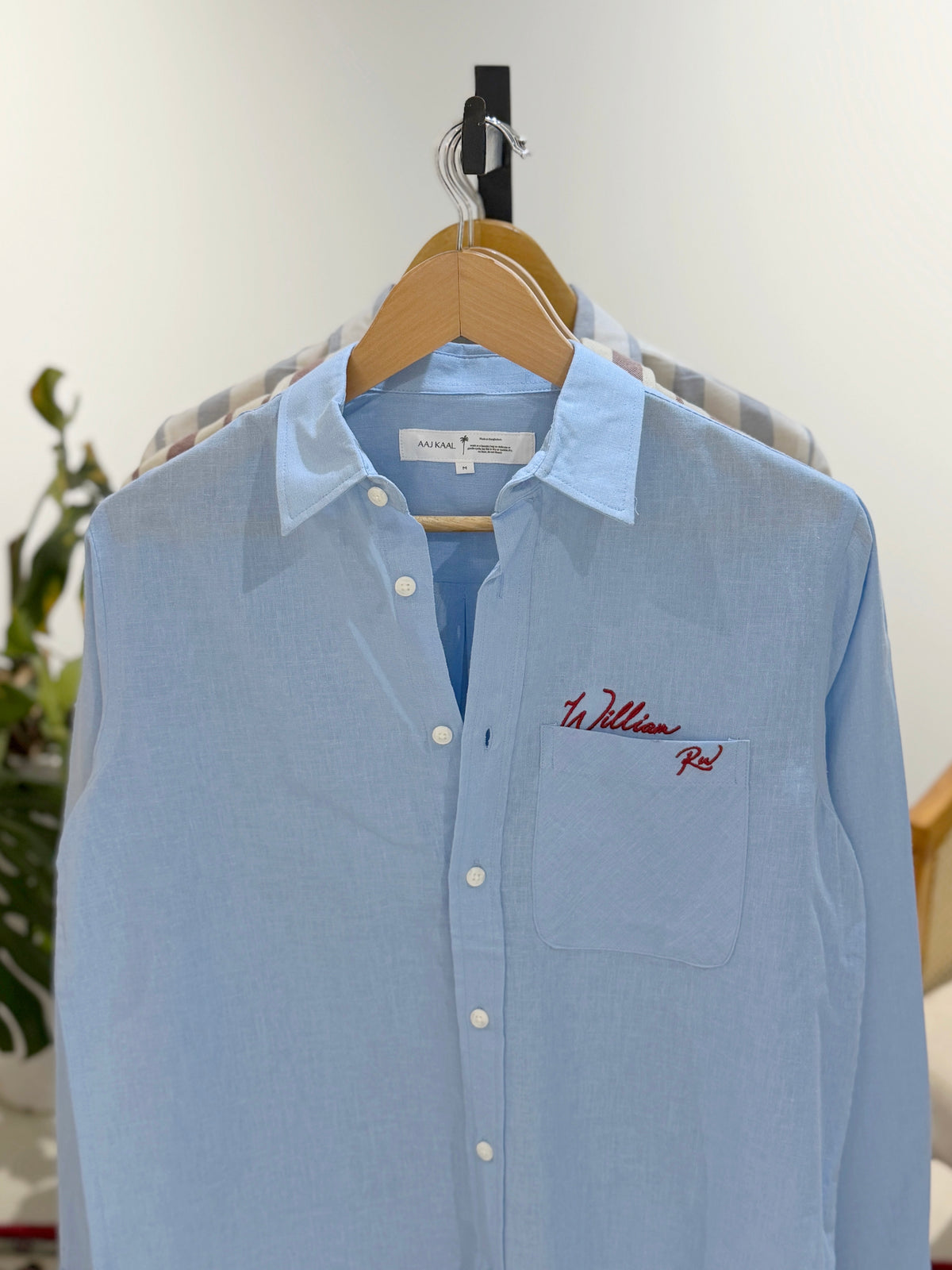 The William RW Shirt  -  Ice Blue