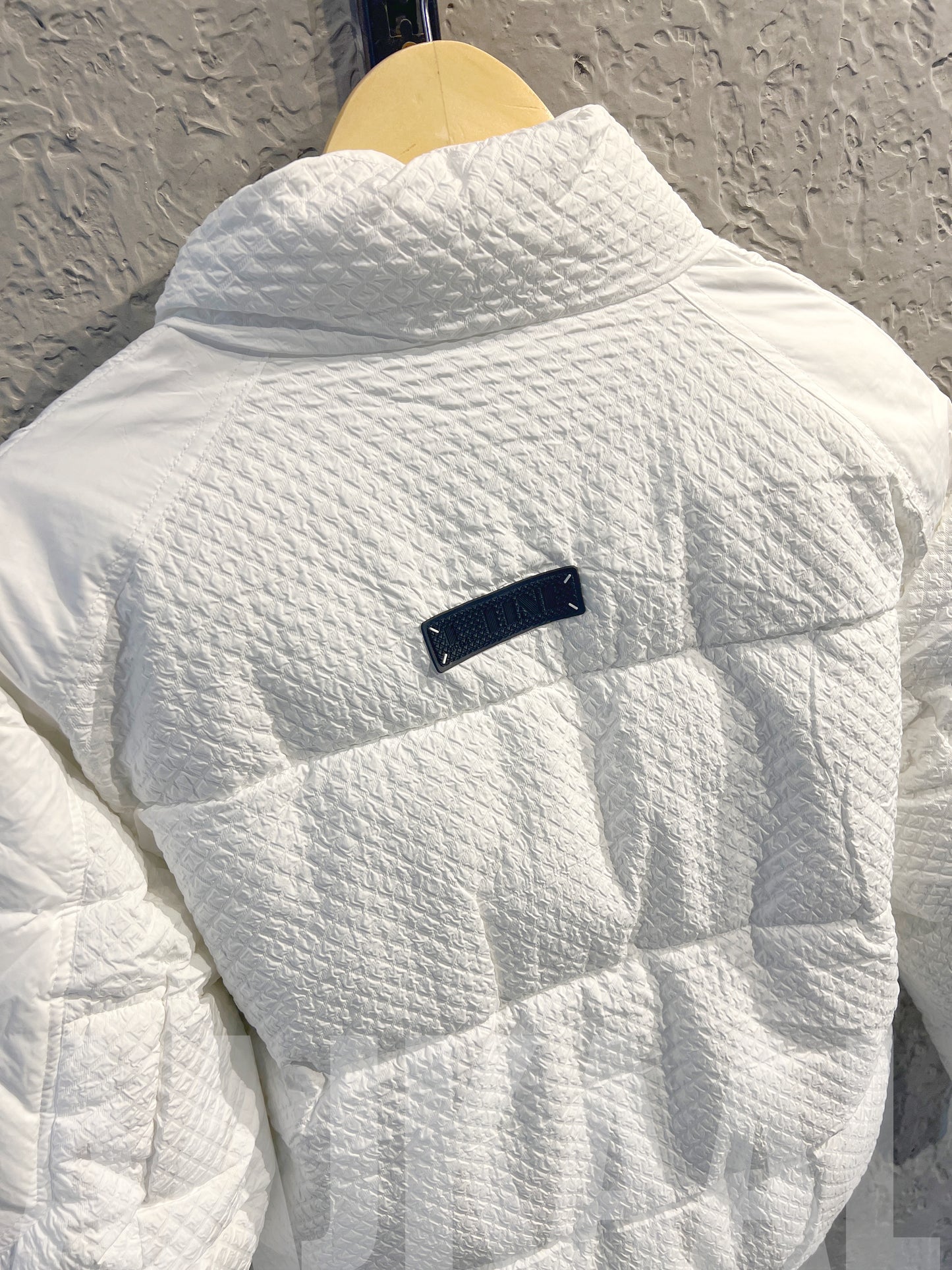Arctic Down Puffer - White Edition