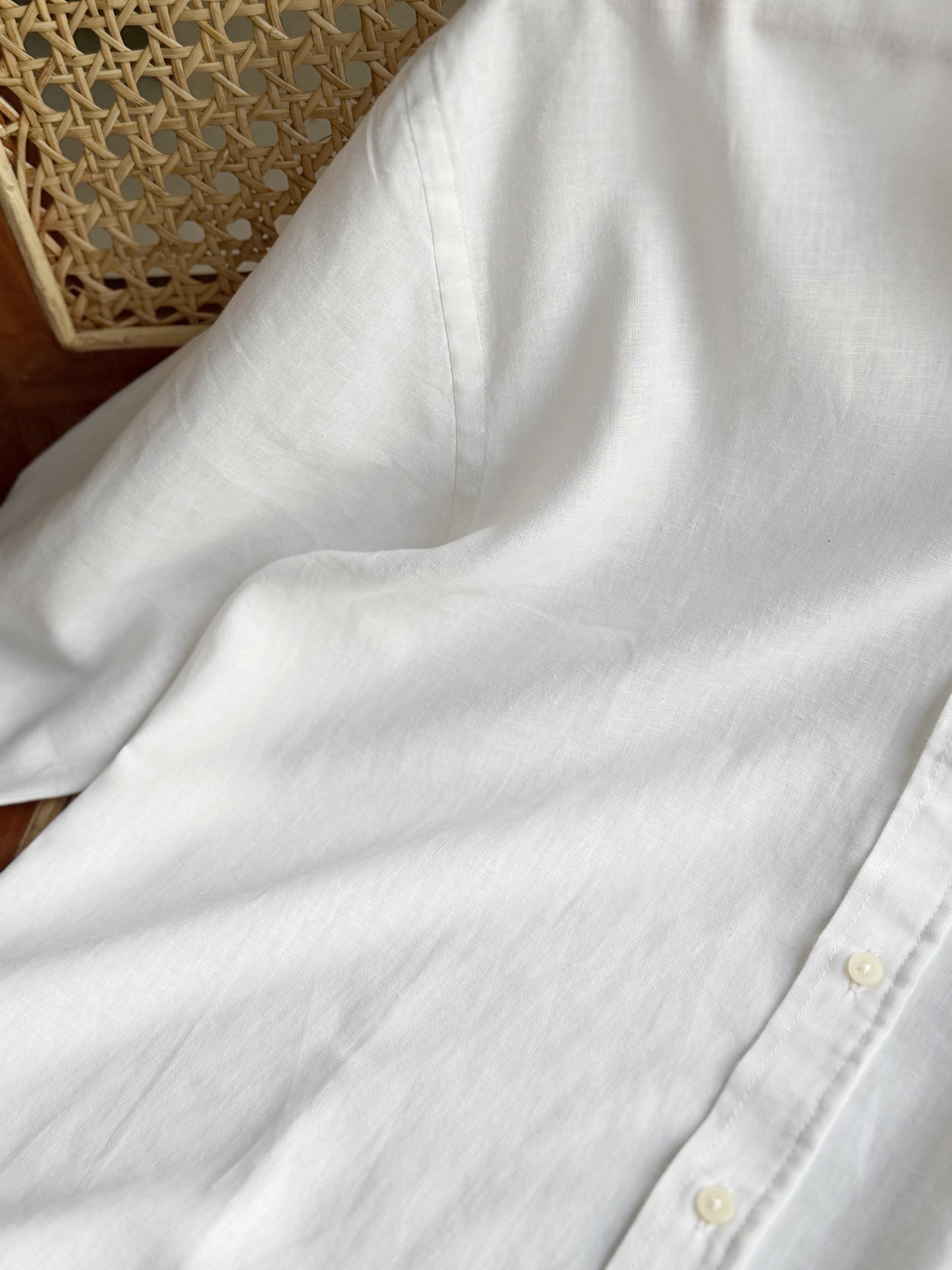 The Noma Linen Shirt - White