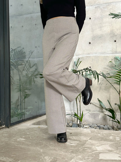 Lune Stripe Essential Loose Fitted Pant