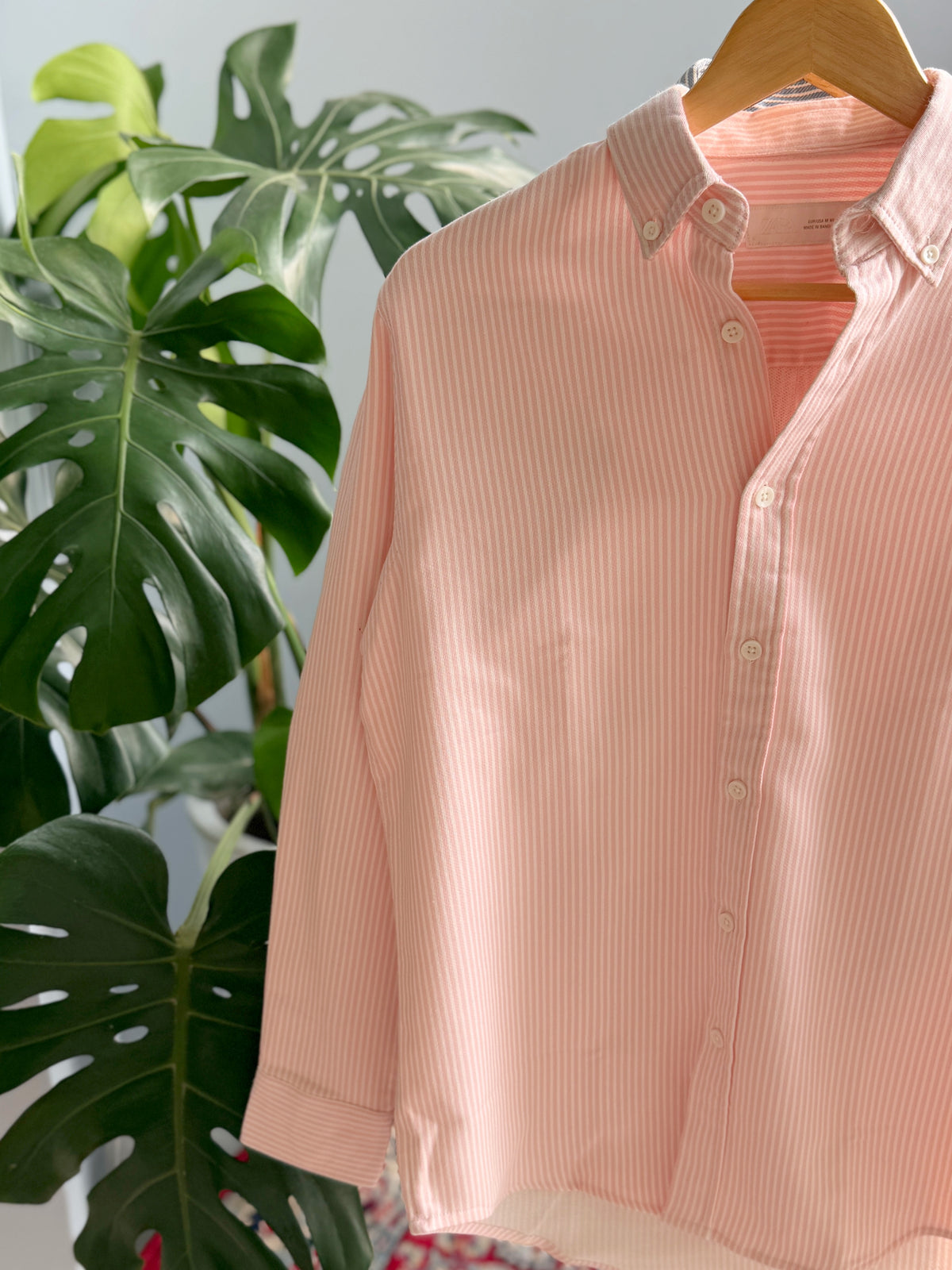 The Finesse Shirt - Soft Pink Stripe.
