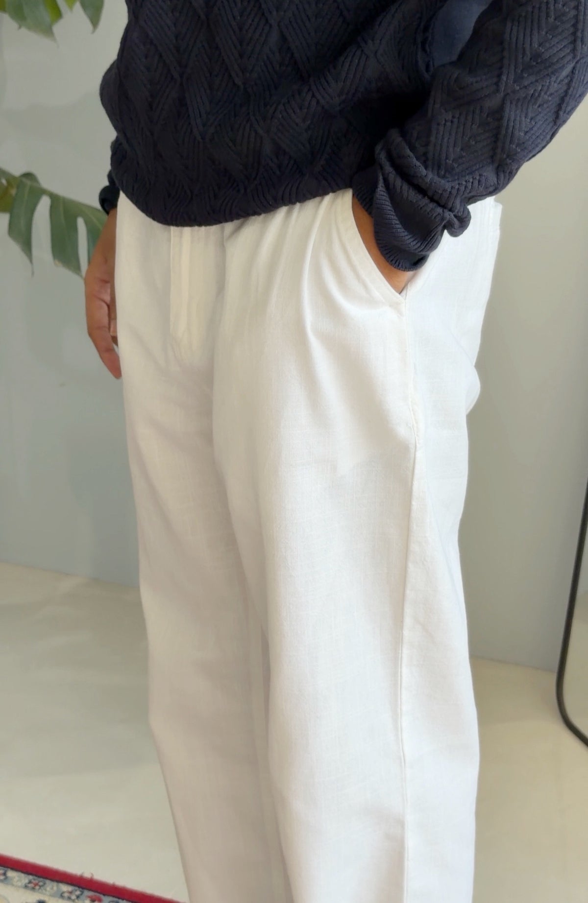 Essential Semi-Baggy Pant - White