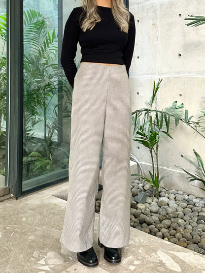 Lune Stripe Essential Loose Fitted Pant