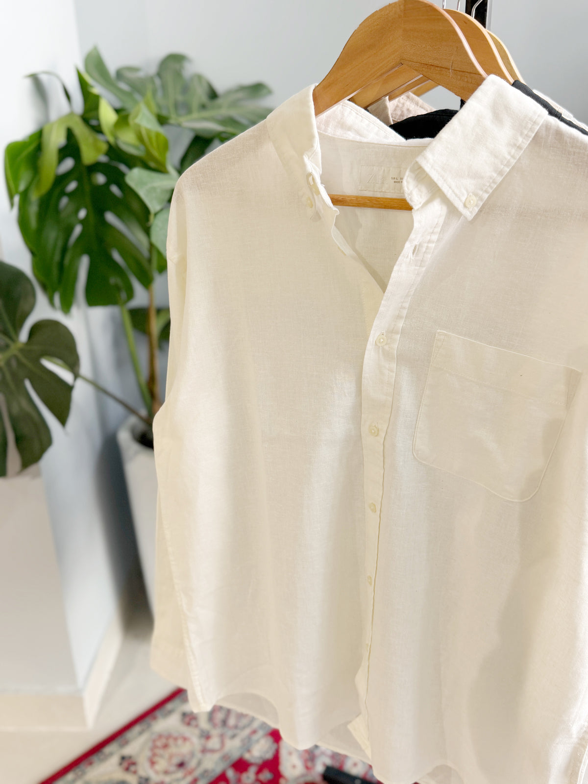 The Noma Linen Shirt - White