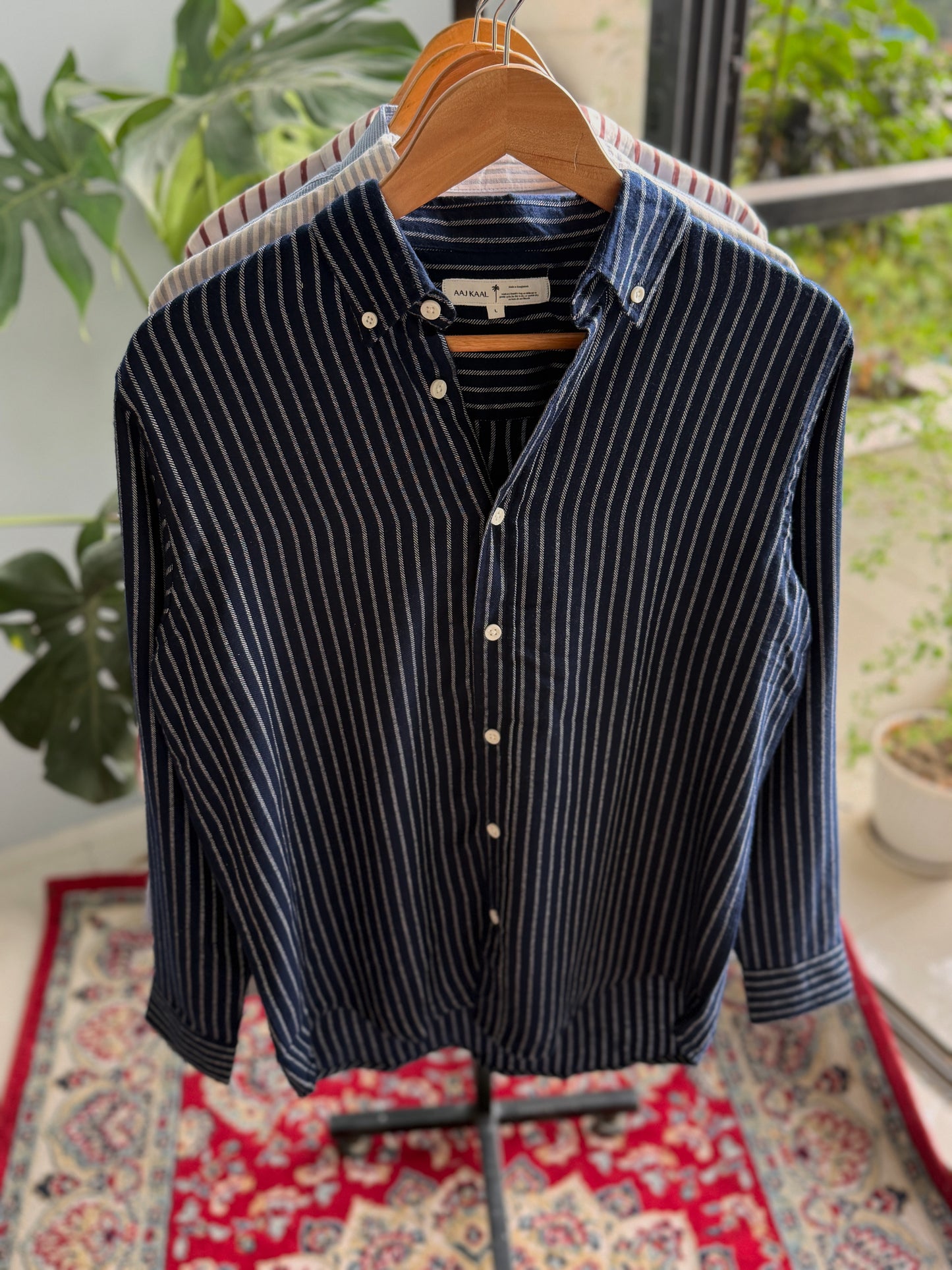 The Finesse Shirt - Navy Blue
