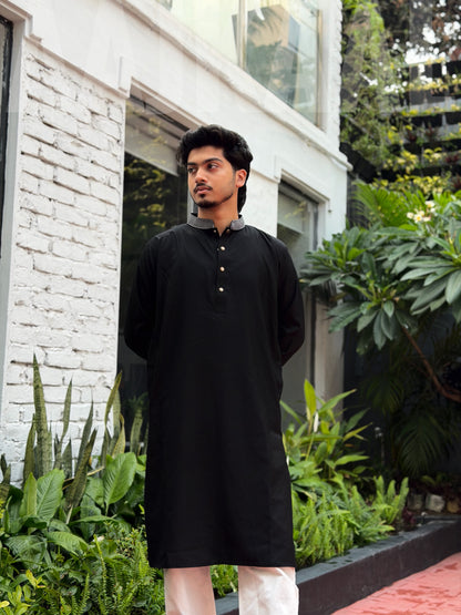 Black Elegant Embroidered Panjabi