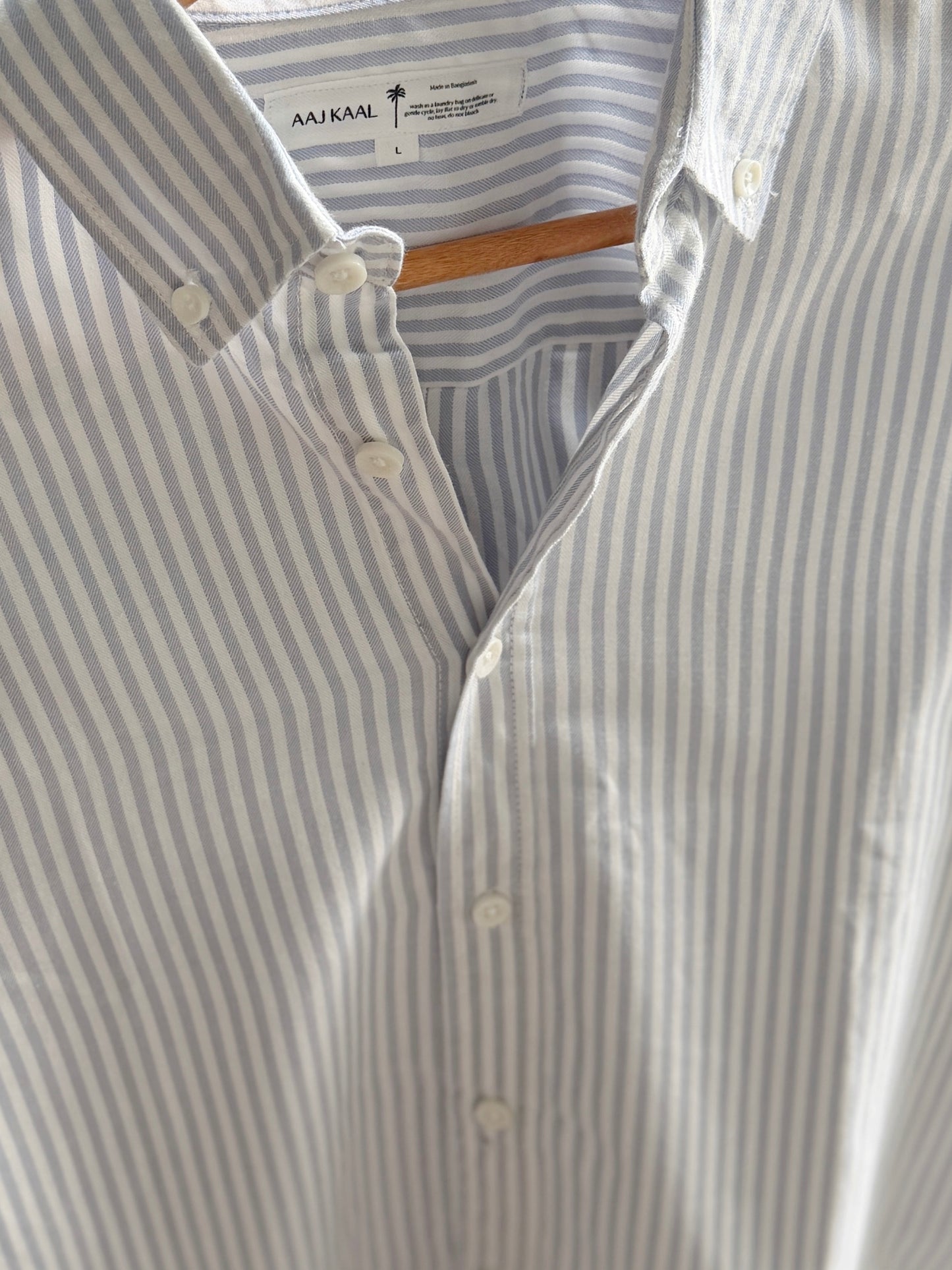 The Finesse Shirt - Stone Blue Stripe