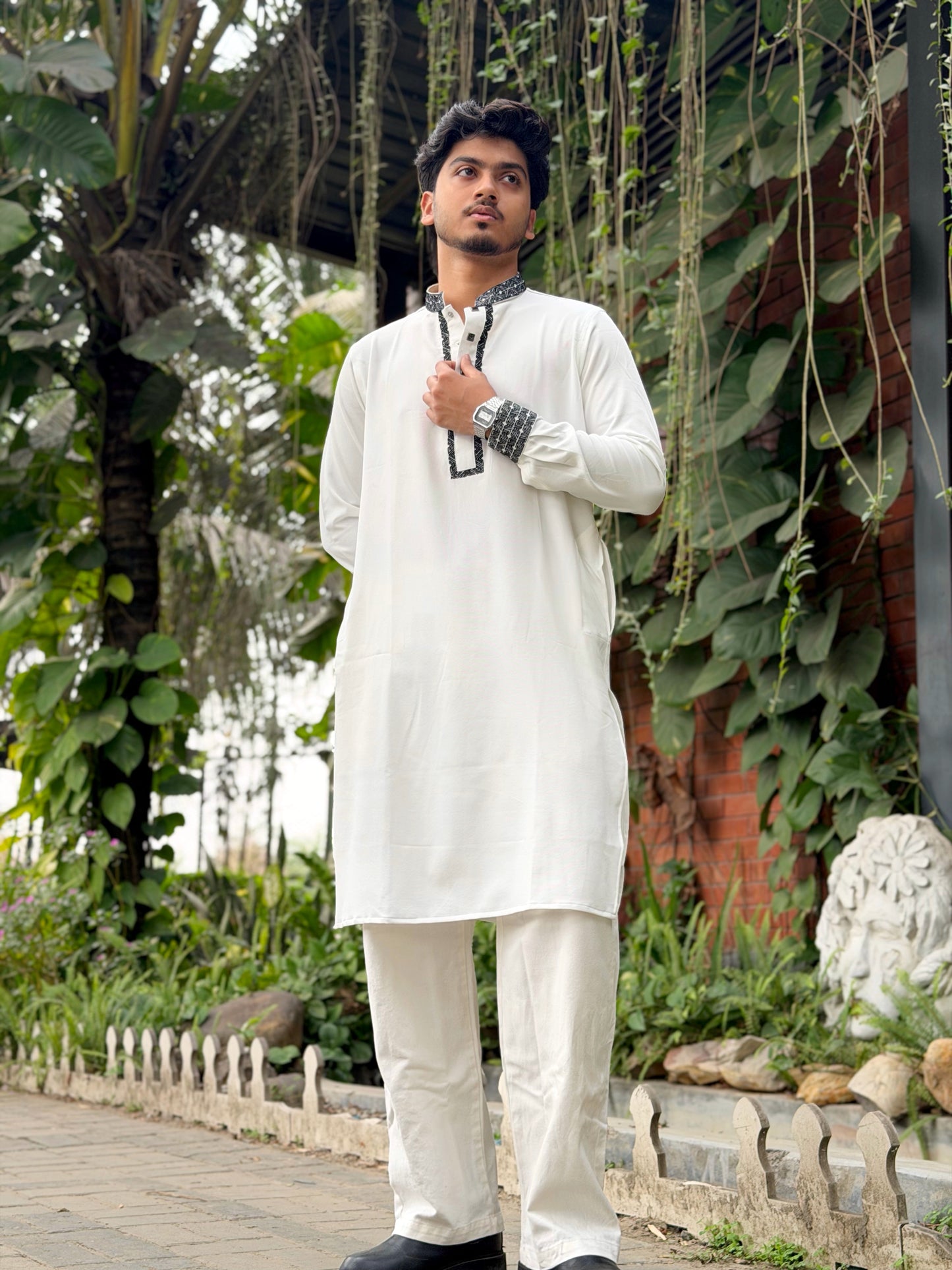 AajKaal White Classic Embroidered Panjabi