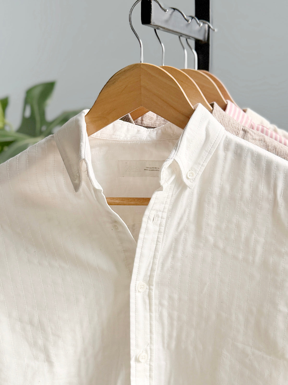 The Textured Regular - Cloud White.