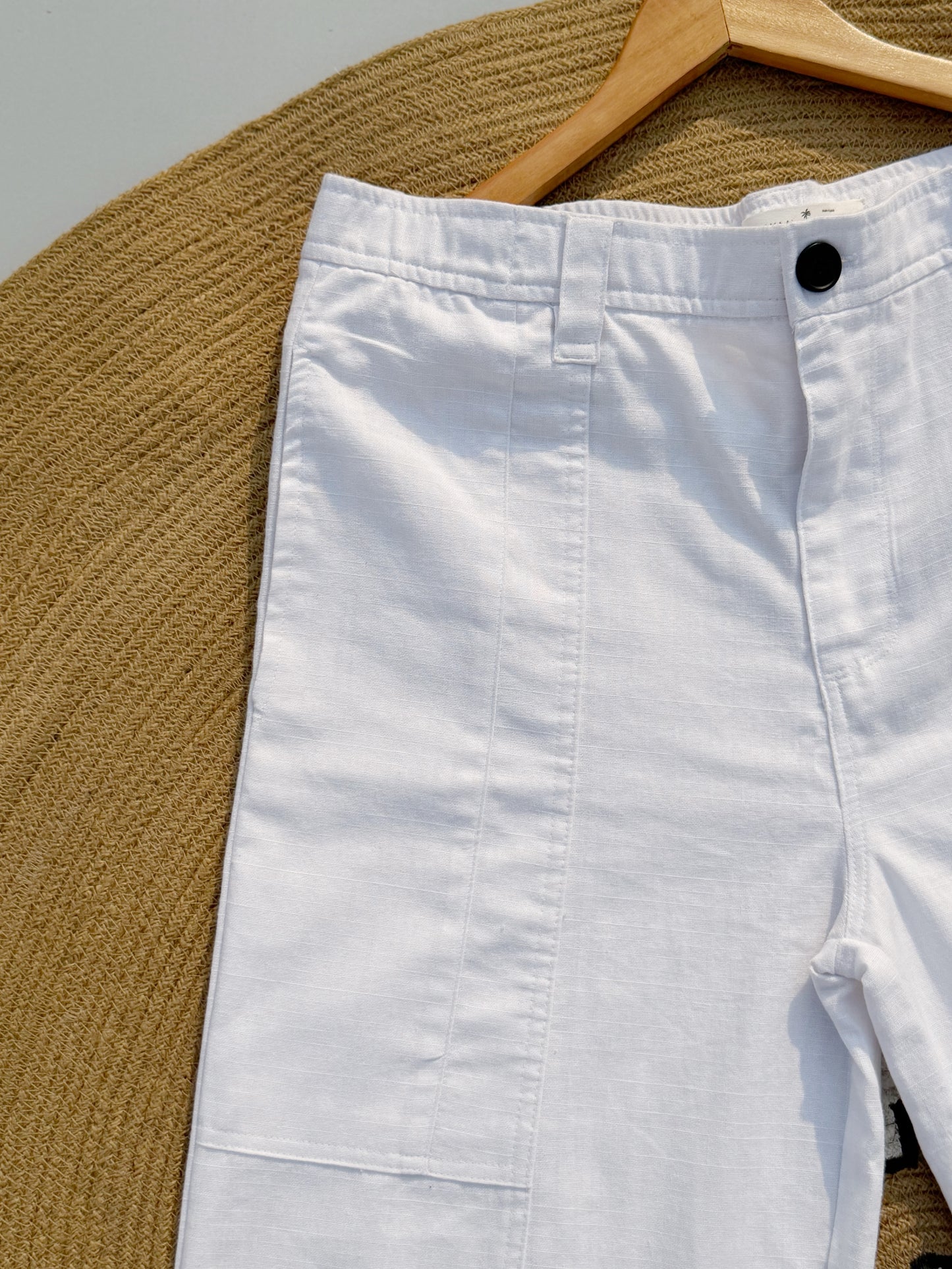 White Breeze Baggy Pant