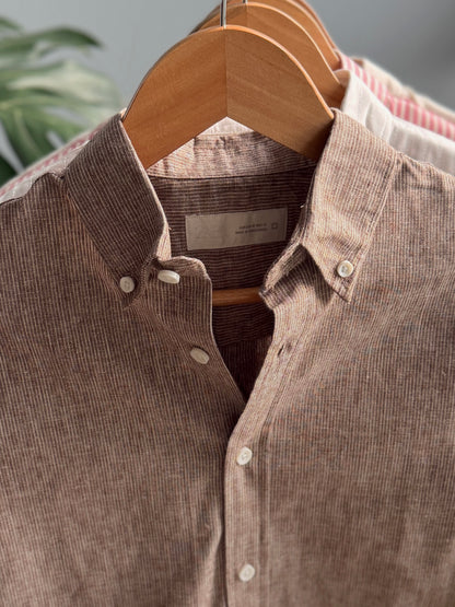 The Finesse Shirt - Light Brown.