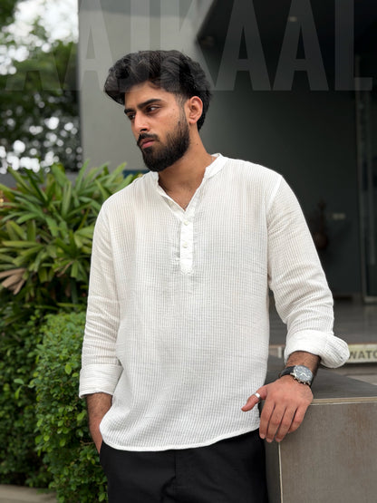 Aajkaal White Line Henley Katua
