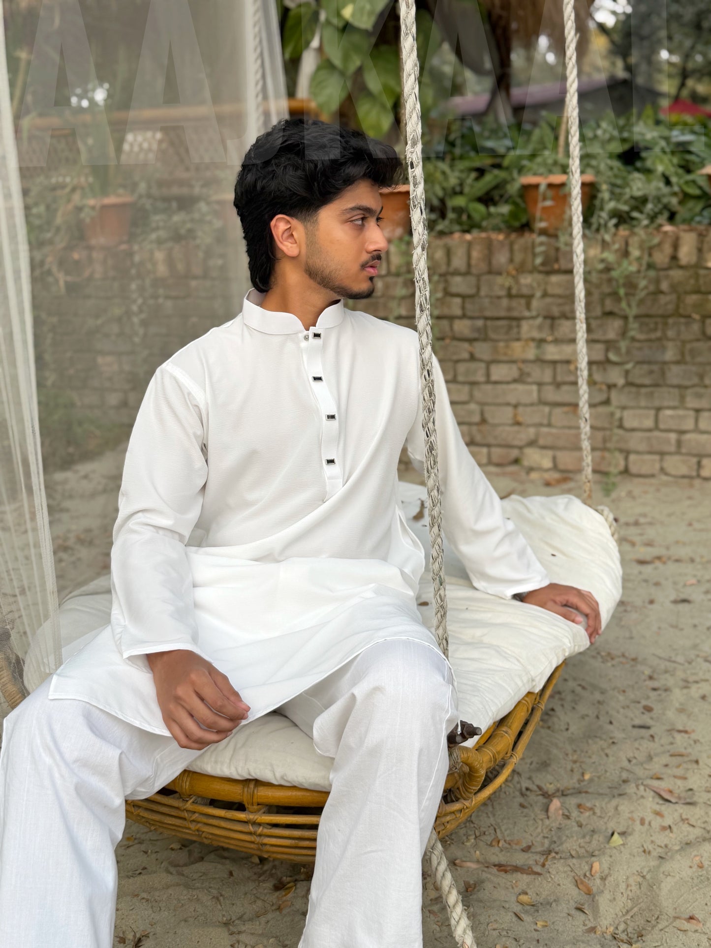 AajKaal Moon White Minimul Panjabi