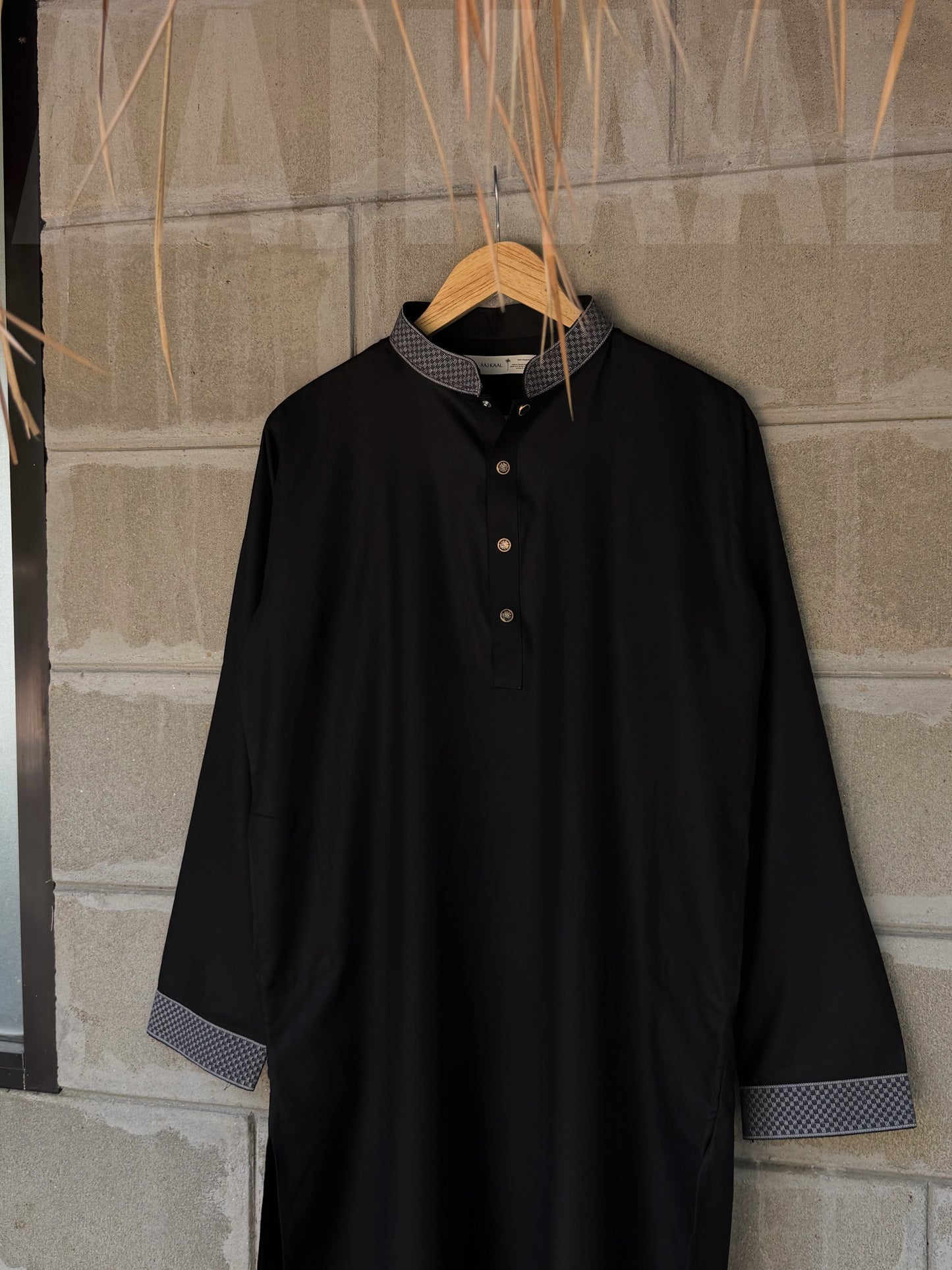 Black Elegant Embroidered Panjabi