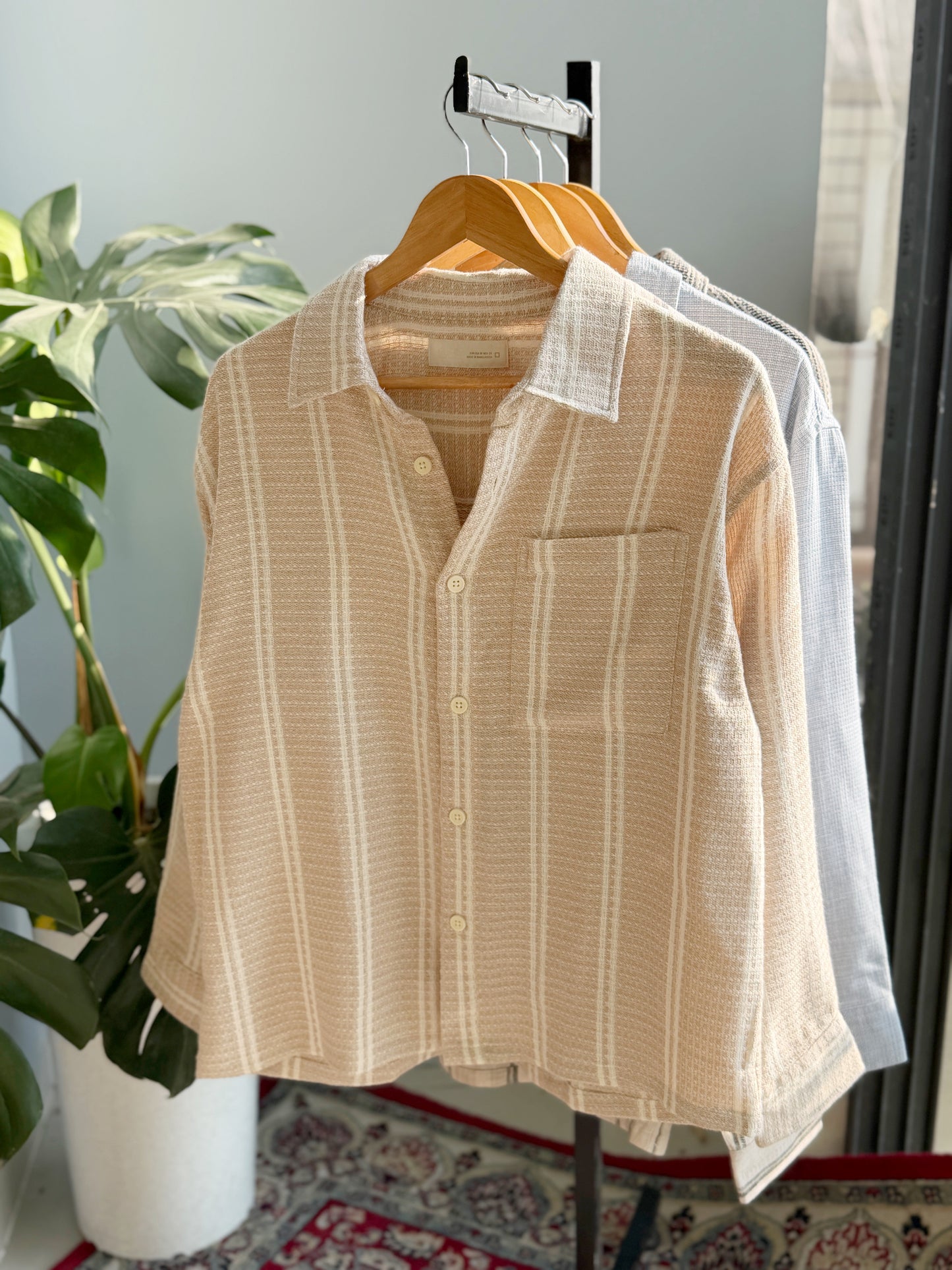 The Textured Drop - Beige Stripe