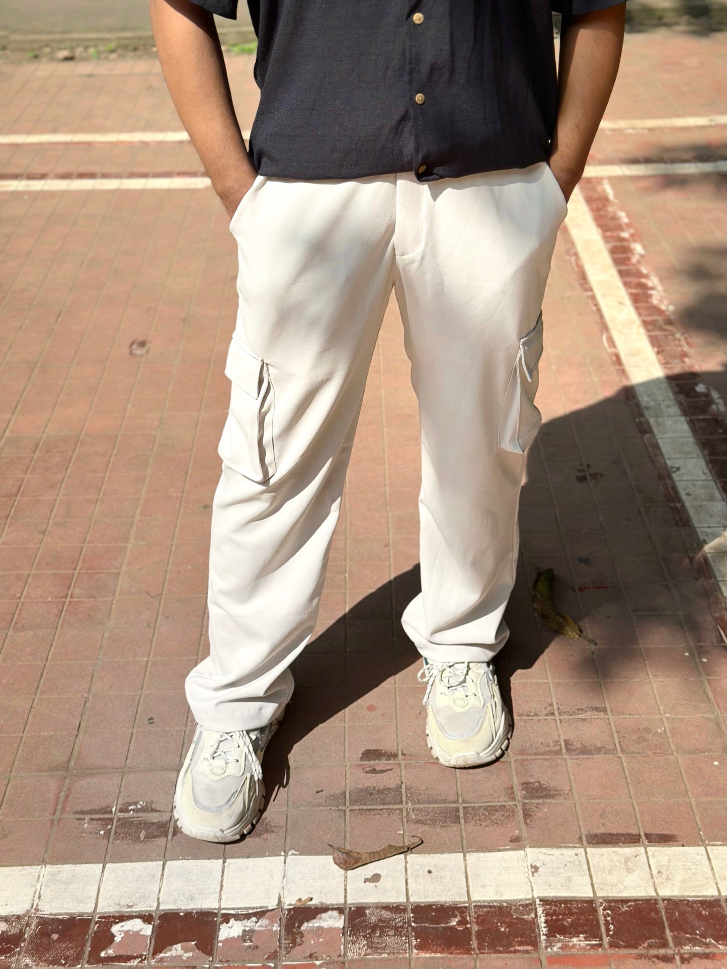 Men Off-White 6 Pocket Cargo Pants