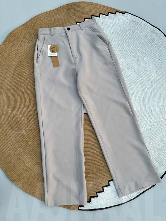 Off-white Baggy Formal Pant